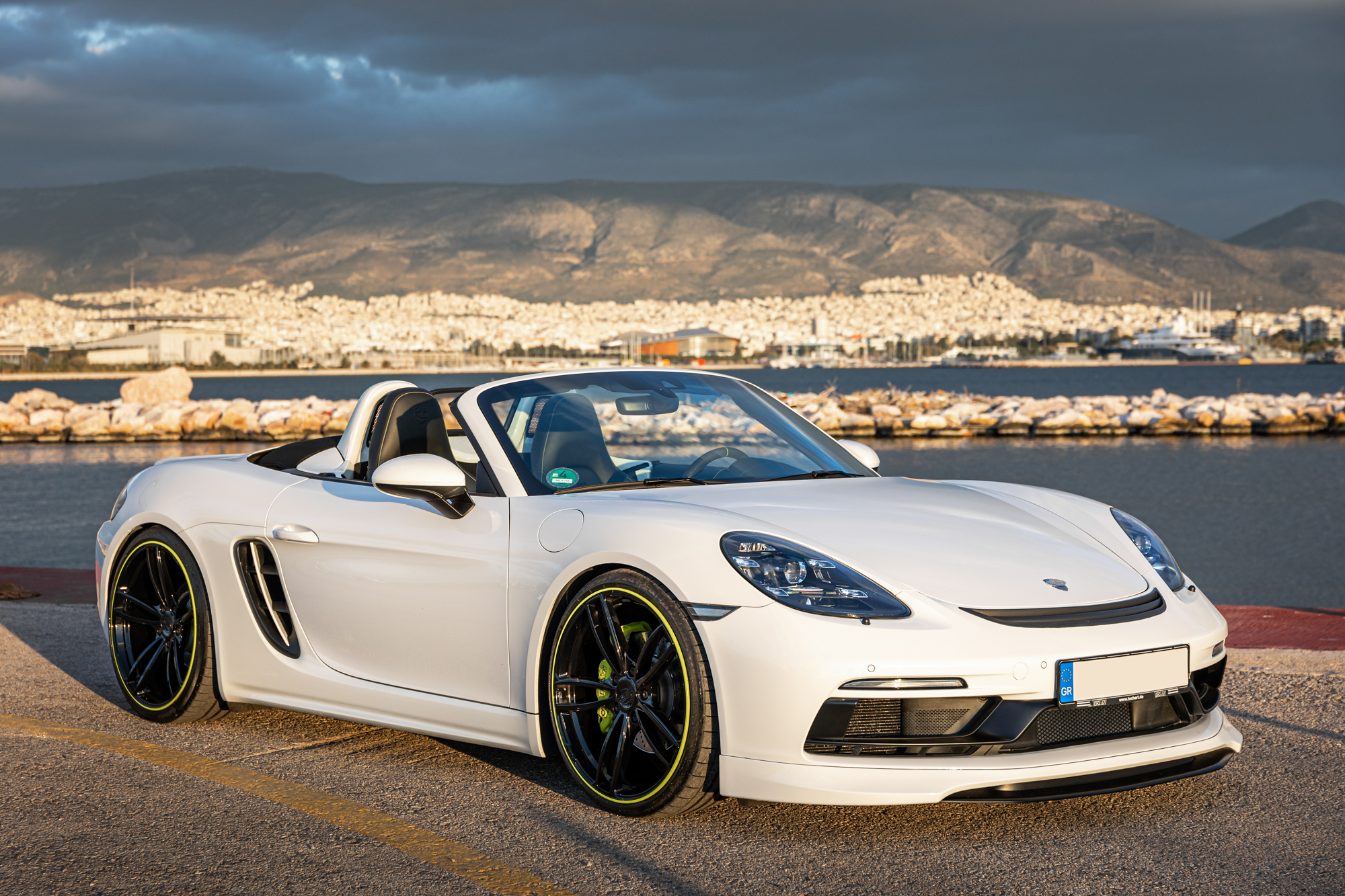 2016 PORSCHE 718 BOXSTER S 'TECHART' - 25,362 KM