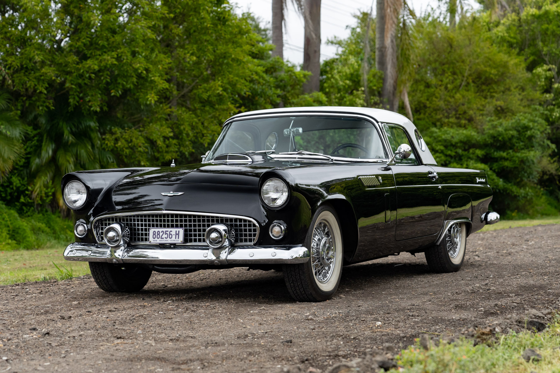 1956 FORD THUNDERBIRD