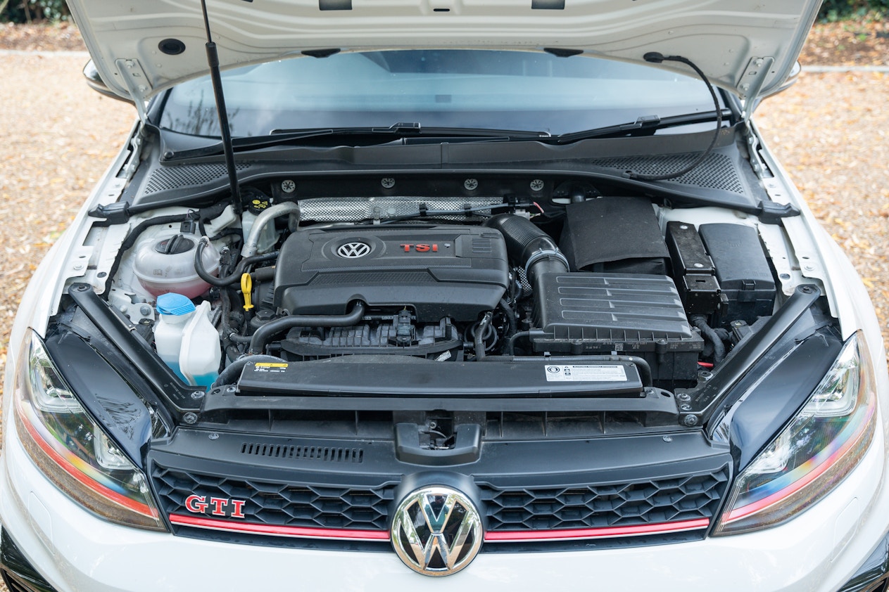 VW Polo GTI: Jetzt wird's eng!
