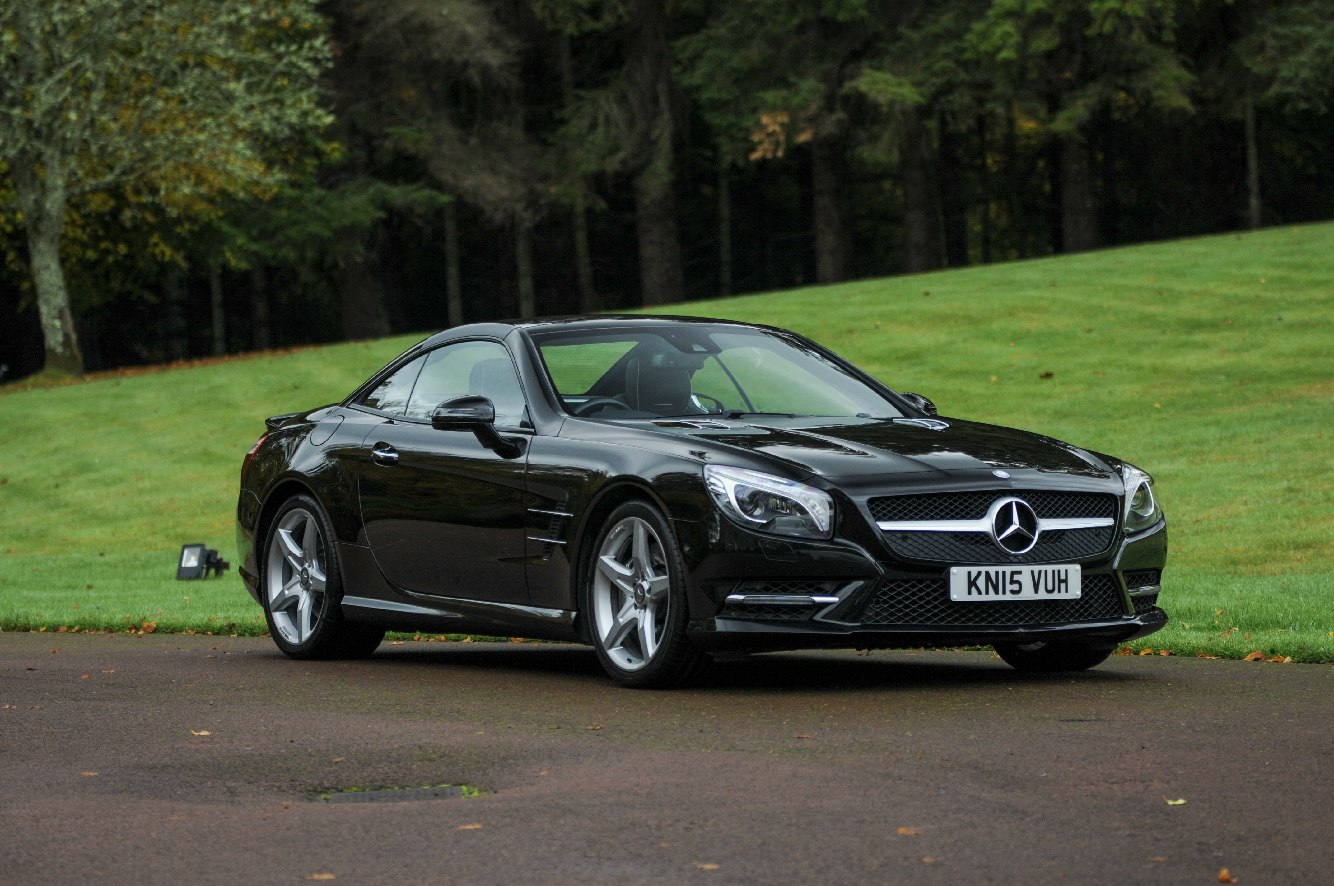 2015 MERCEDES-BENZ (R231) SL400 AMG SPORT - 25,500 MILES