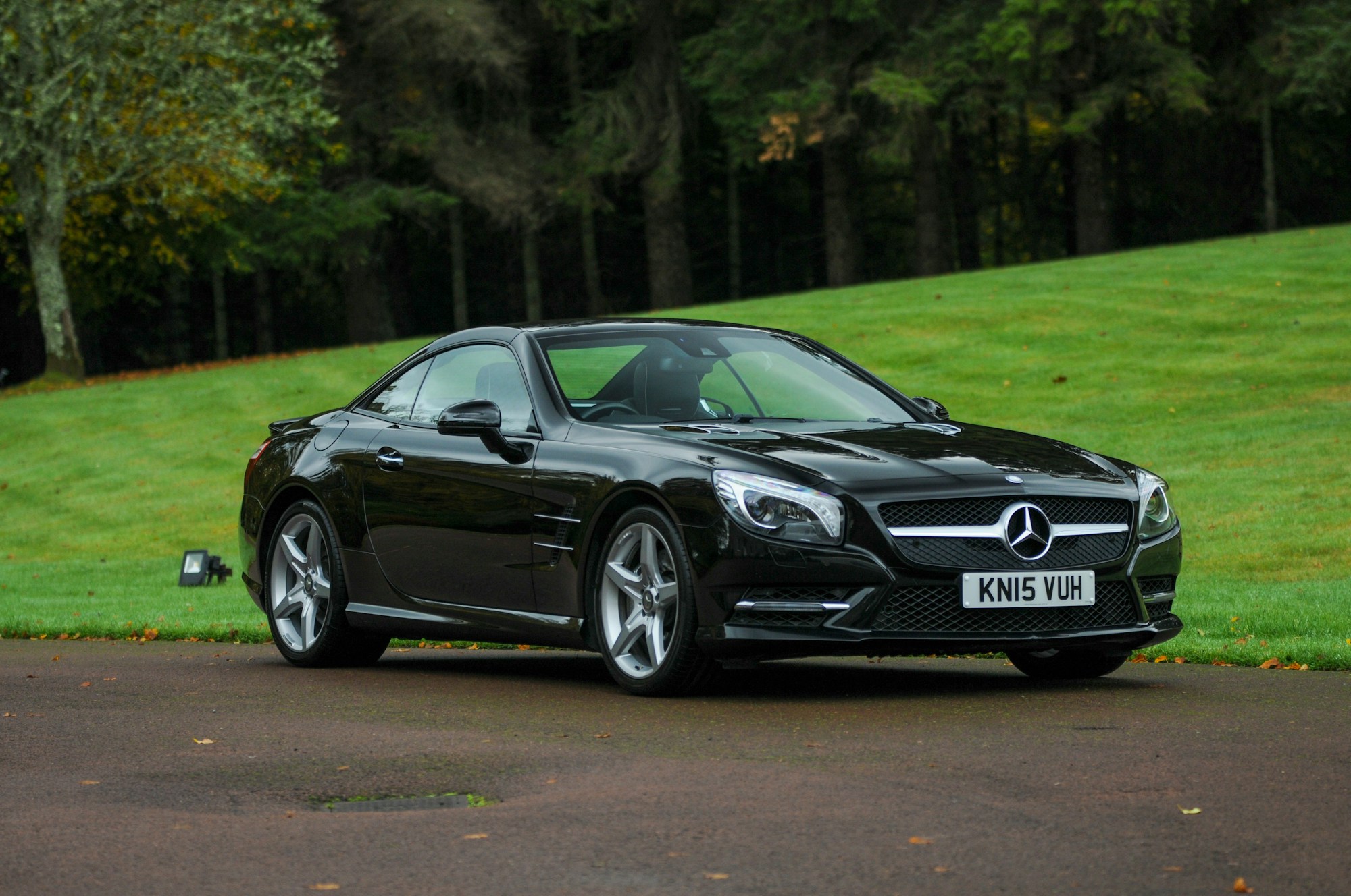 2015 MERCEDES-BENZ (R231) SL400 AMG SPORT - 25,500 MILES