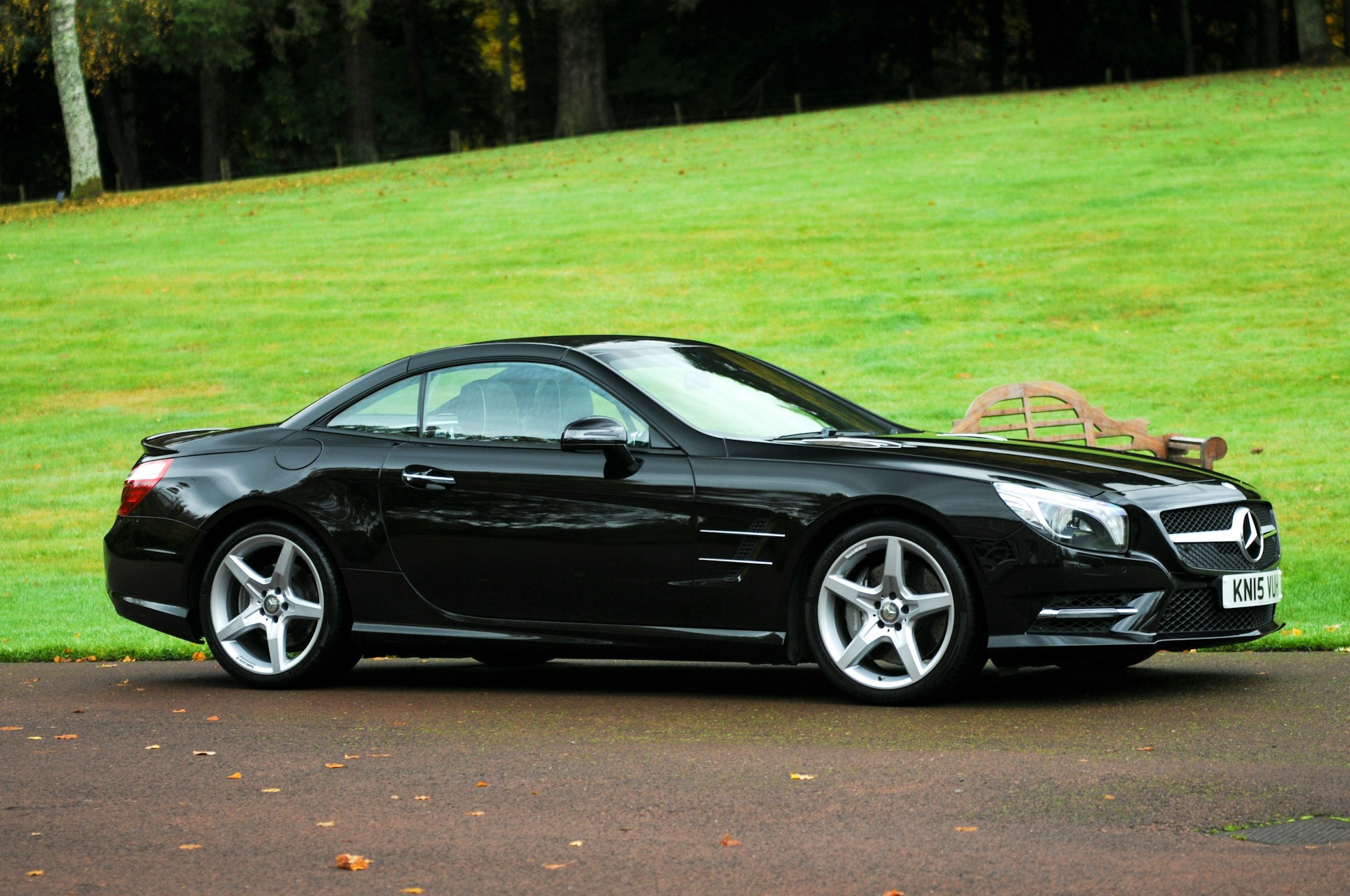2015 MERCEDES-BENZ (R231) SL400 AMG SPORT - 25,500 MILES