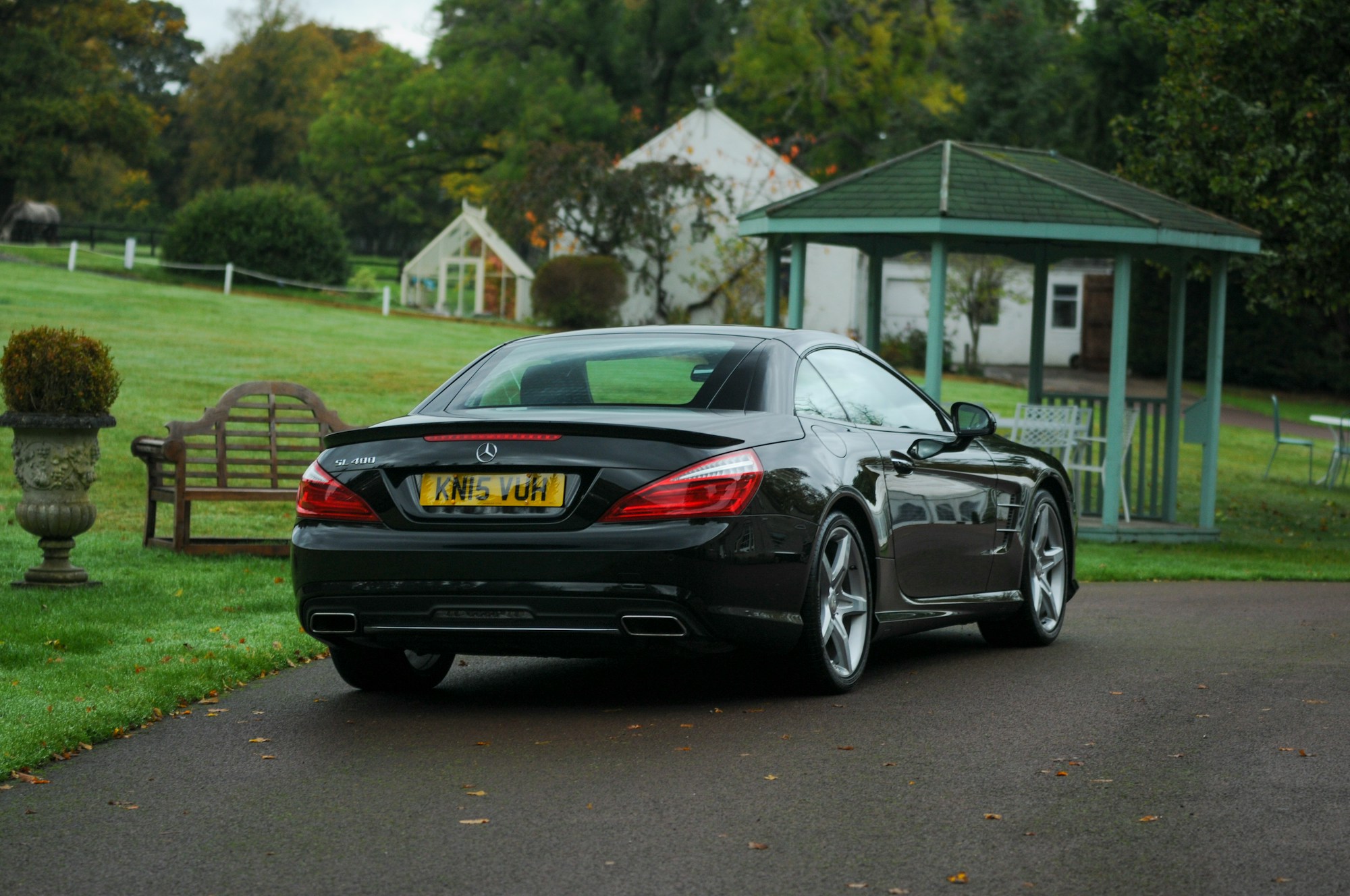 2015 MERCEDES-BENZ (R231) SL400 AMG SPORT - 25,500 MILES