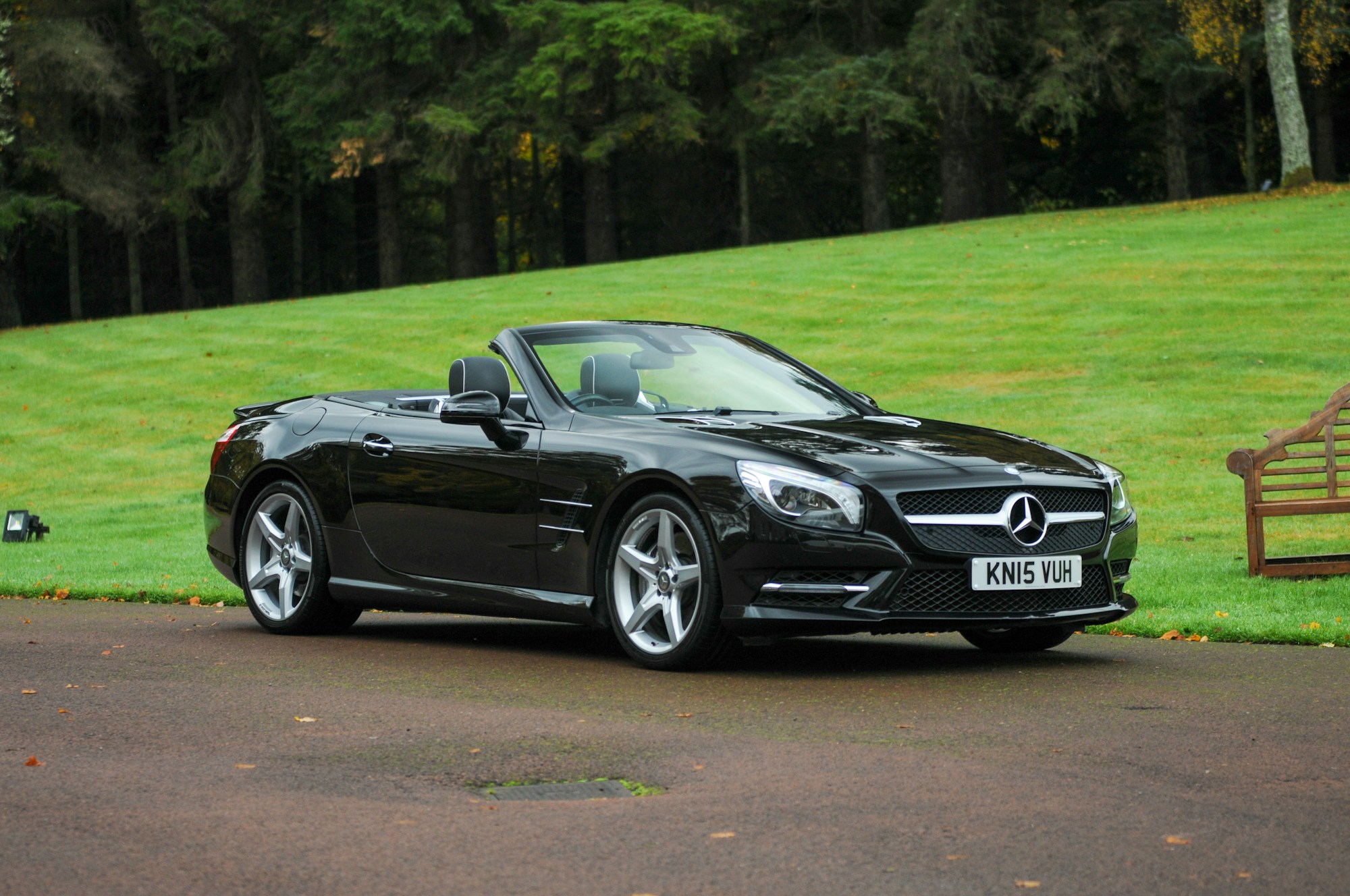 2015 MERCEDES-BENZ (R231) SL400 AMG SPORT - 25,500 MILES