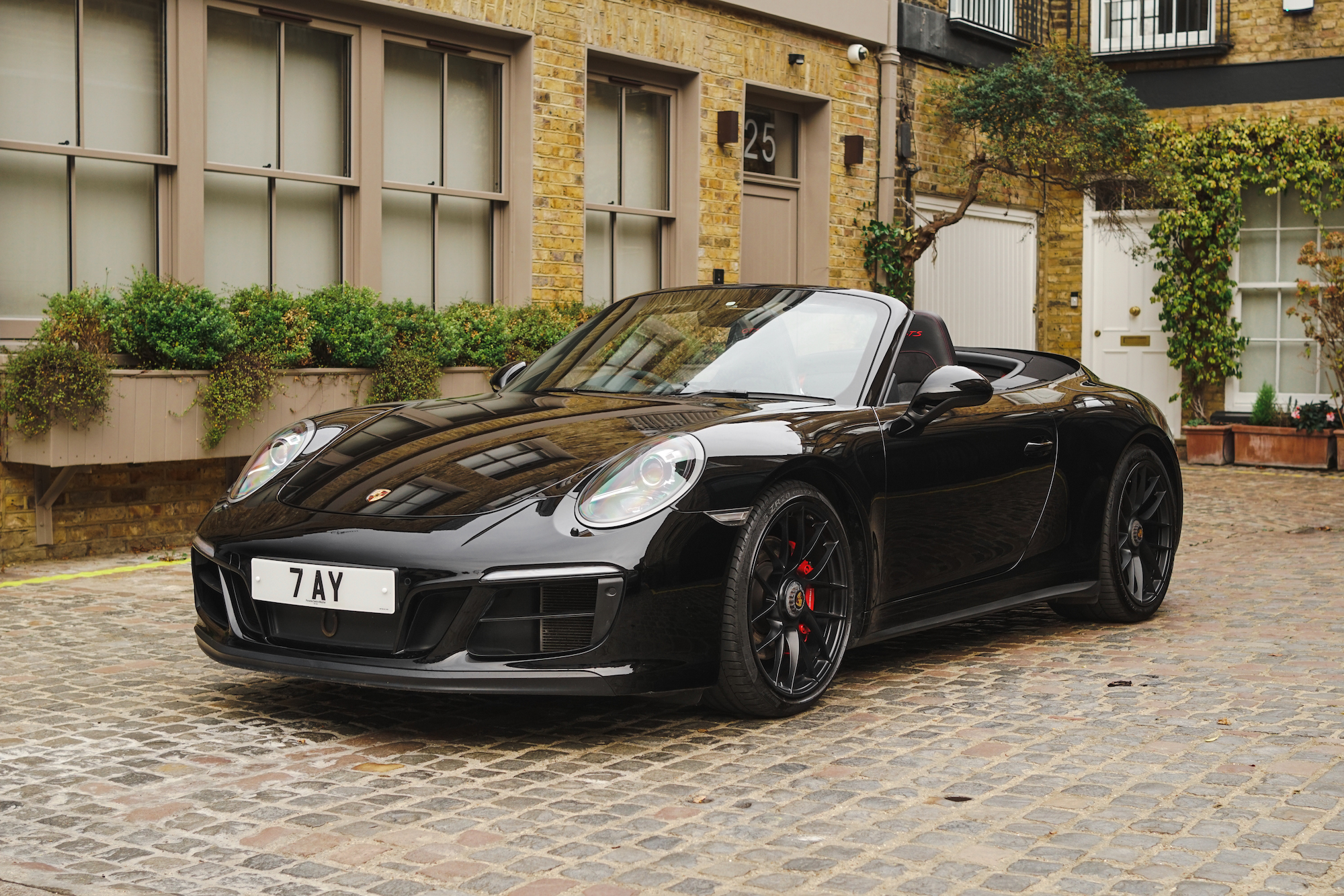 2017 PORSCHE 911 (991.2) CARRERA GTS CABRIOLET