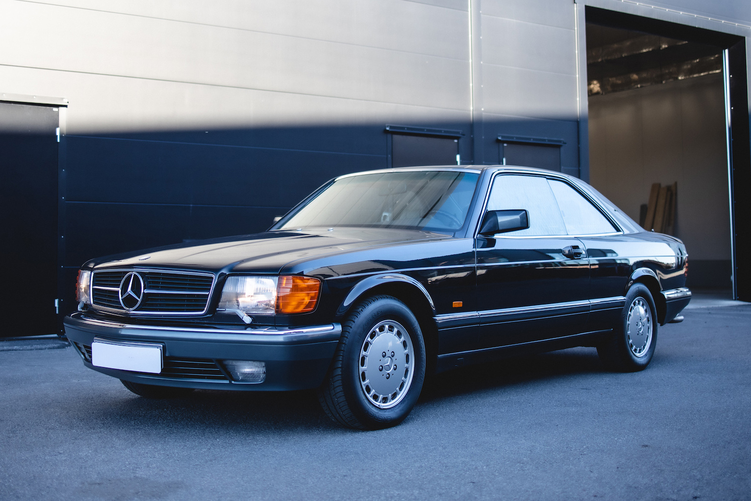 1990 MERCEDES-BENZ (W126) 560 SEC