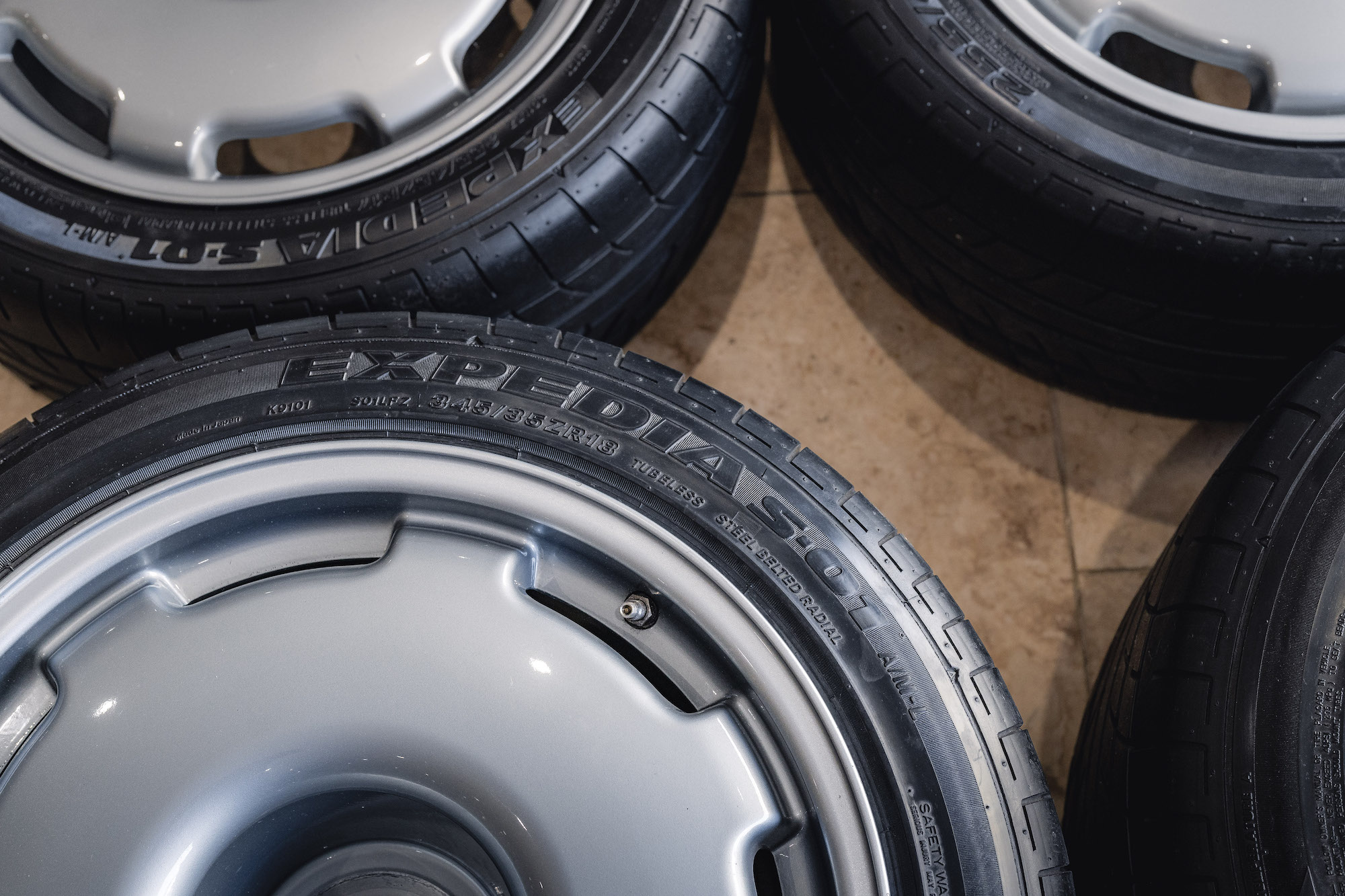 SET OF JAGUAR XJ220 WHEELS AND TYRES for sale by auction in Ripponden ...