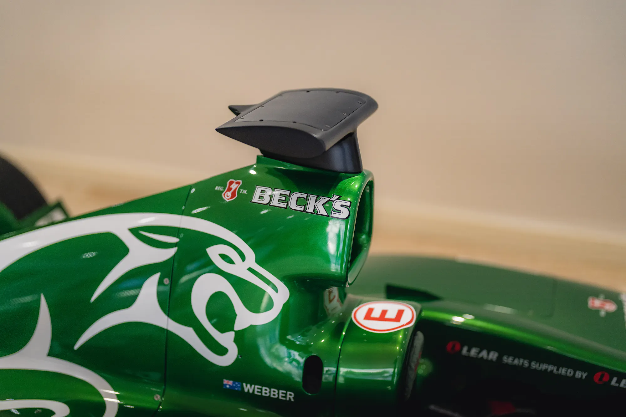 2003 JAGUAR R4 FORMULA 1 CAR - ROLLING CHASSIS