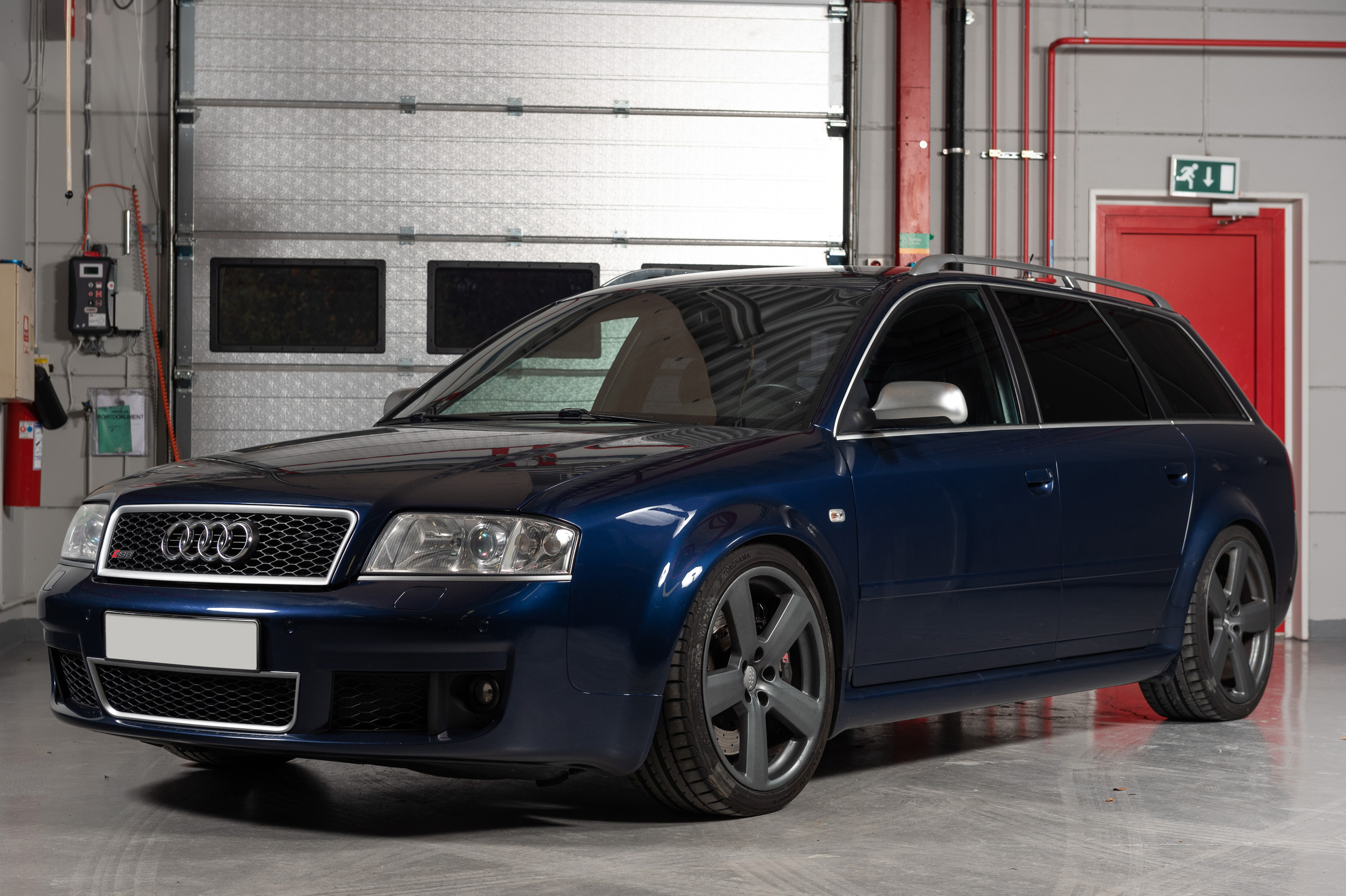 2003 AUDI (C5) RS6 AVANT