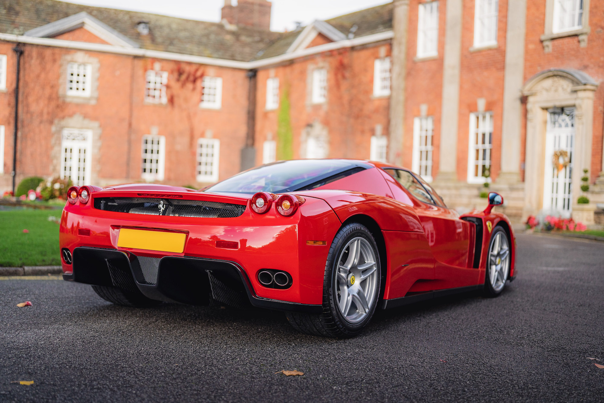 2004 FERRARI ENZO