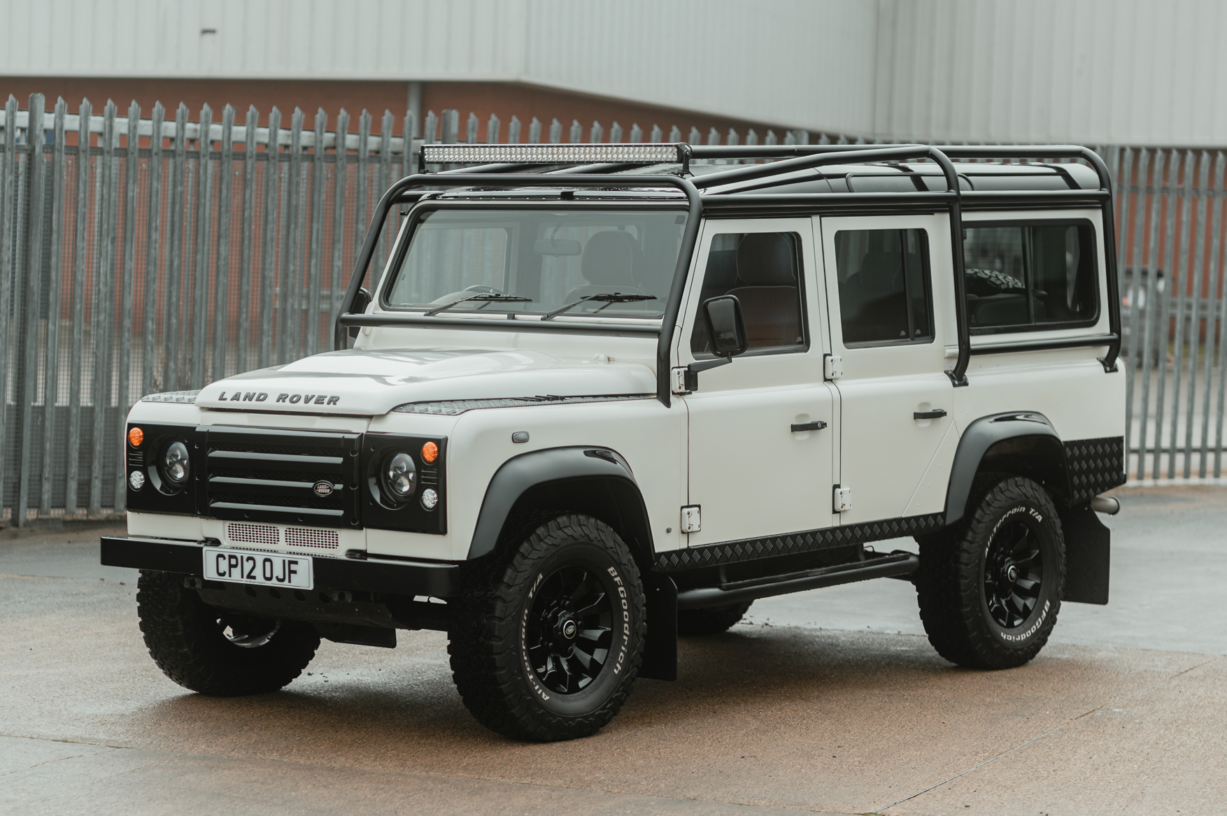 2012 LAND ROVER DEFENDER 110 STATION WAGON - 27,987 MILES