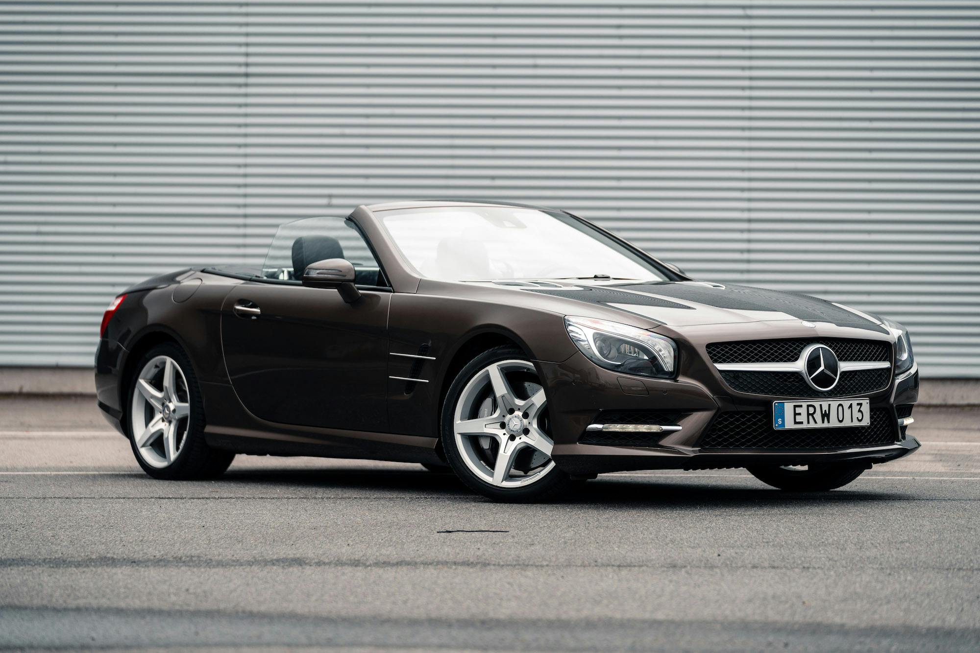 2015 MERCEDES-BENZ (R231) SL400 AMG SPORT