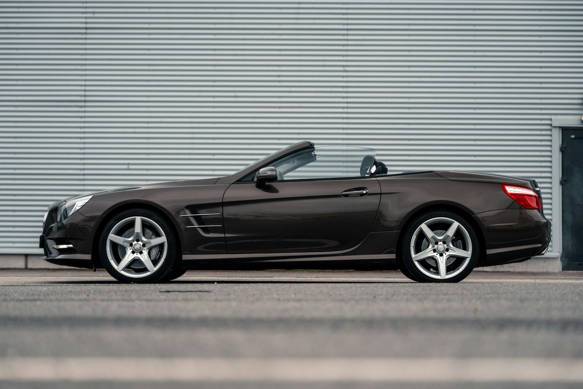 2015 MERCEDES-BENZ (R231) SL400 AMG SPORT