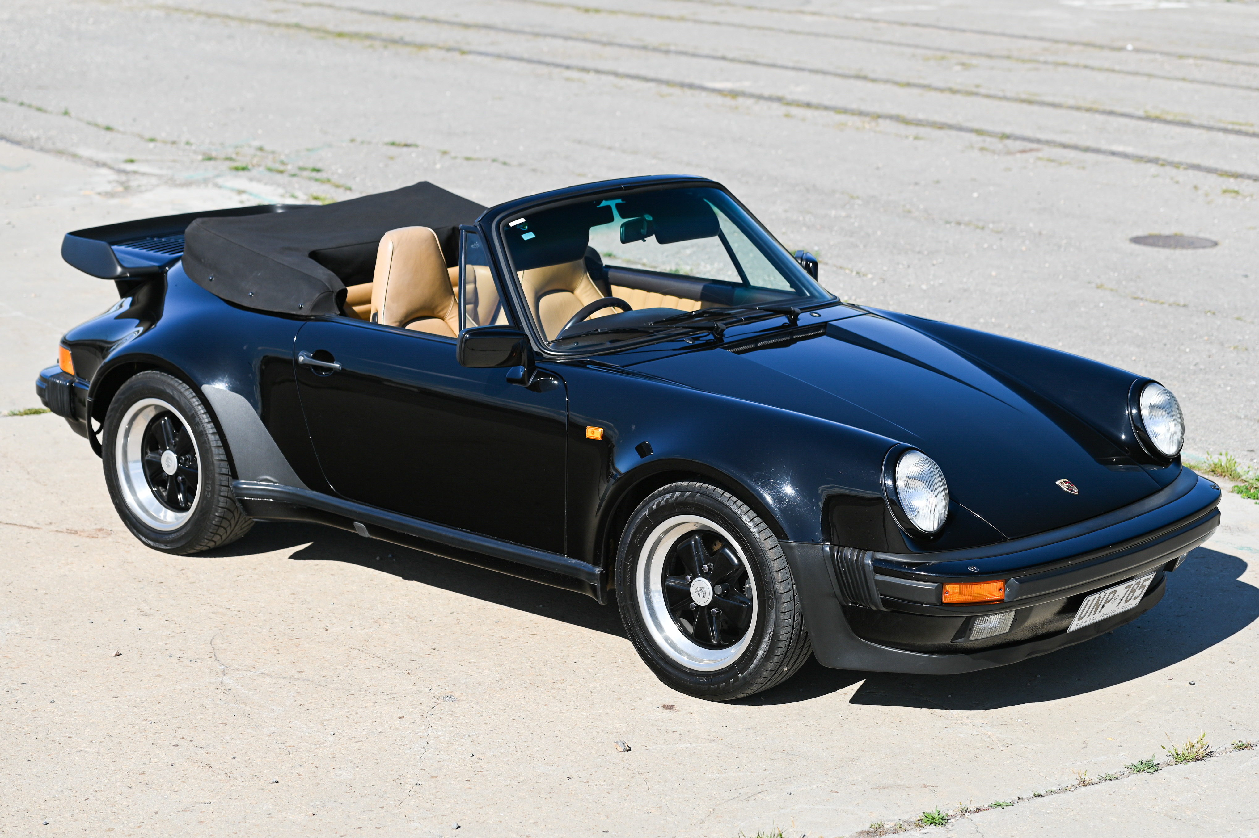 1985 PORSCHE 911 CARRERA 3.2 SUPER SPORT CABRIOLET