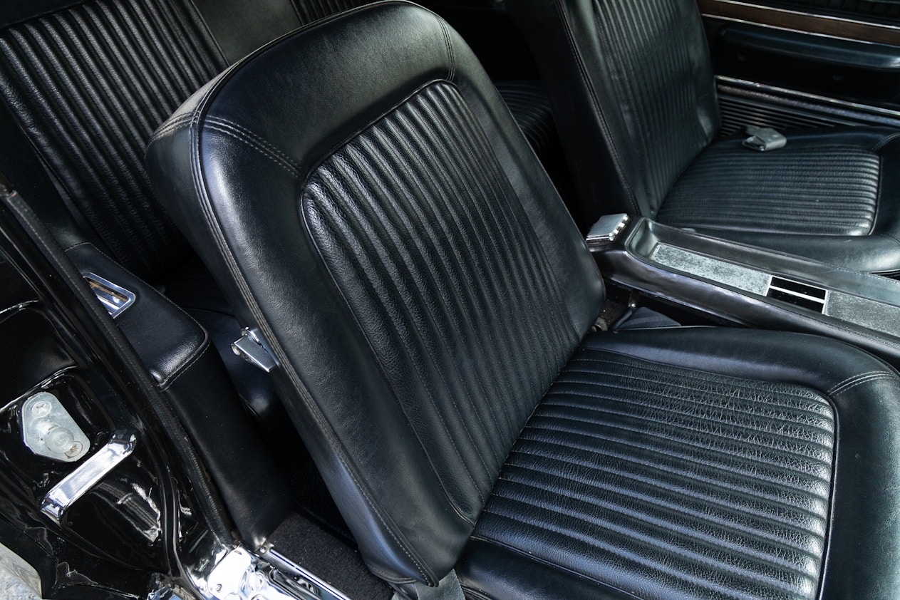 Couverture levier de vitesse Ford Mustang 67-68 - Équipement auto