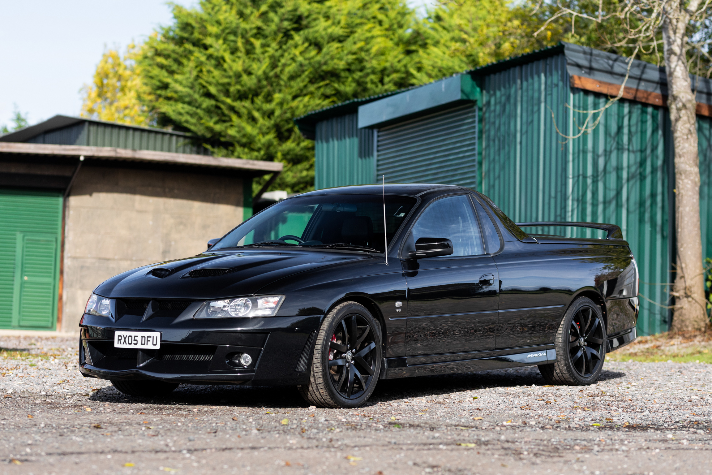 2005 HOLDEN HSV MALOO R8