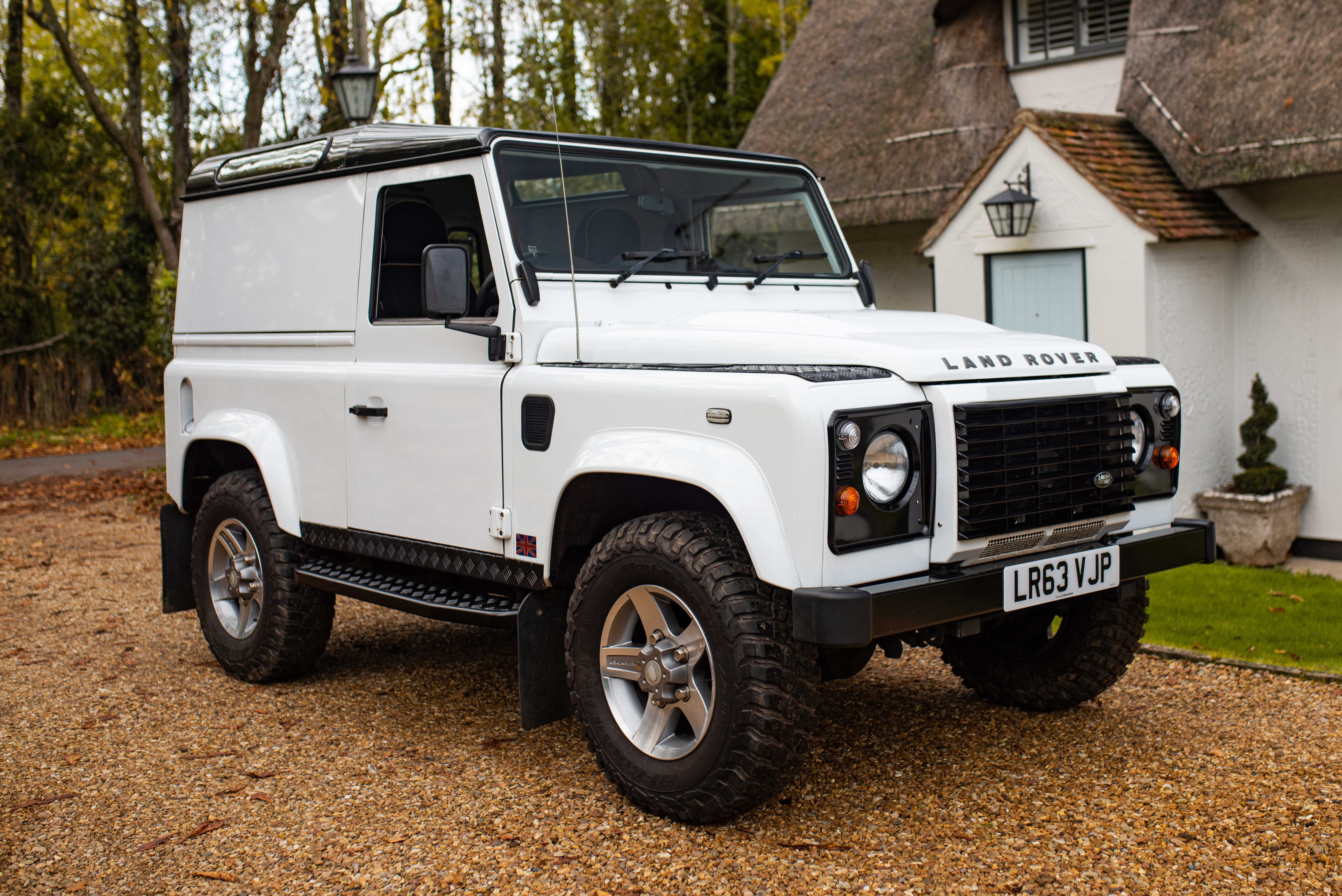 2013 LAND ROVER DEFENDER 90 HARD TOP