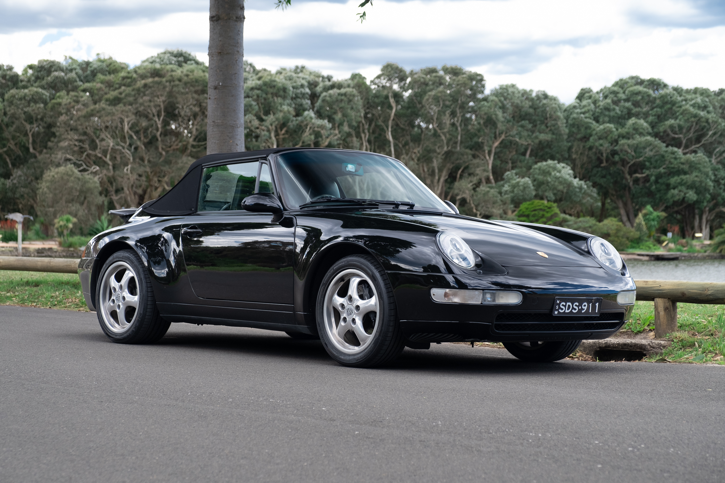 1997 PORSCHE 911 (993) CARRERA CABRIOLET