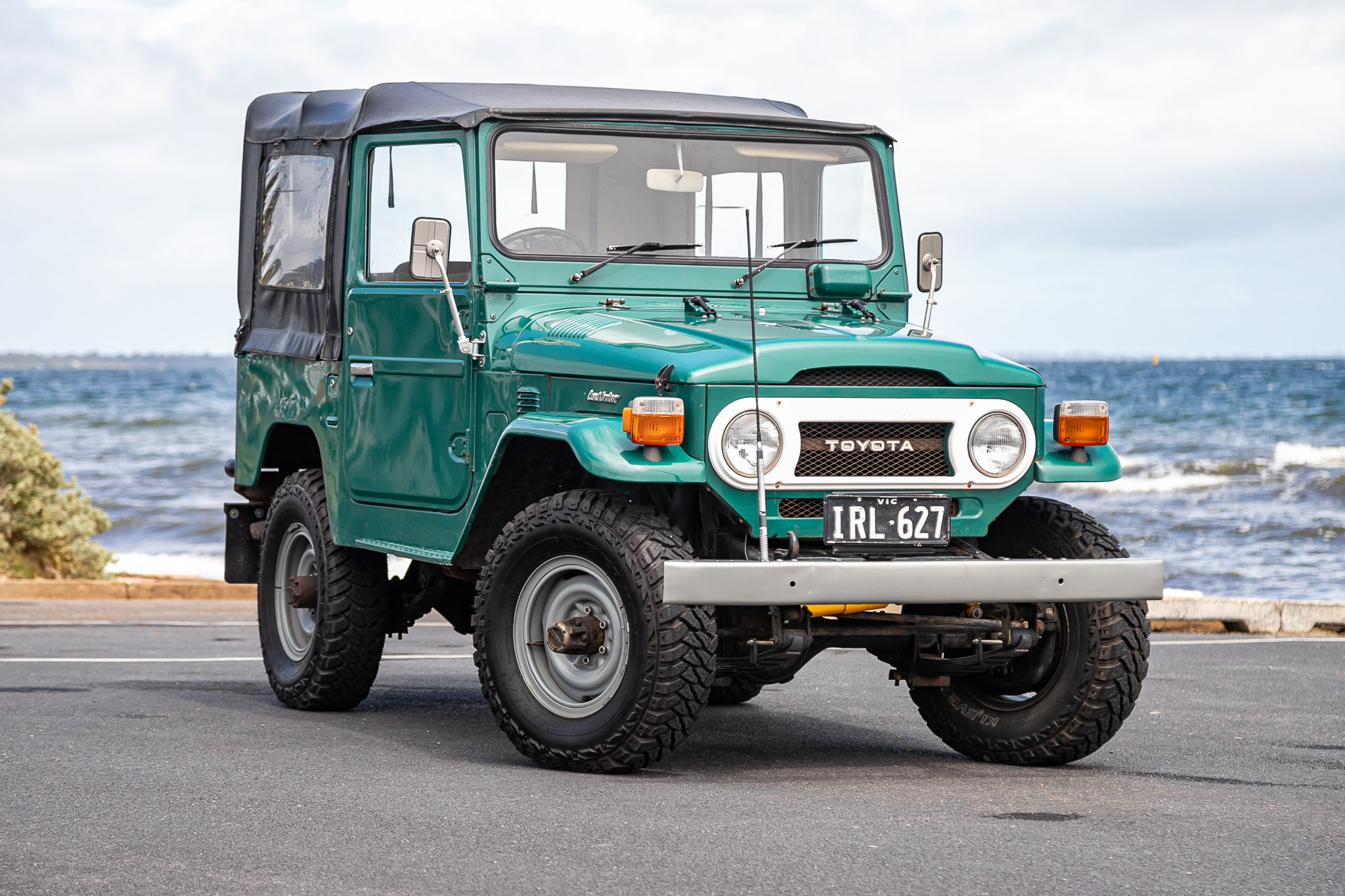 1976 TOYOTA FJ40 LAND CRUISER