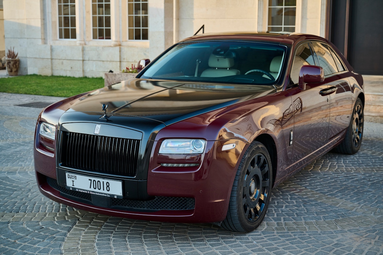 2010 Rolls-Royce Ghost (photos) - CNET