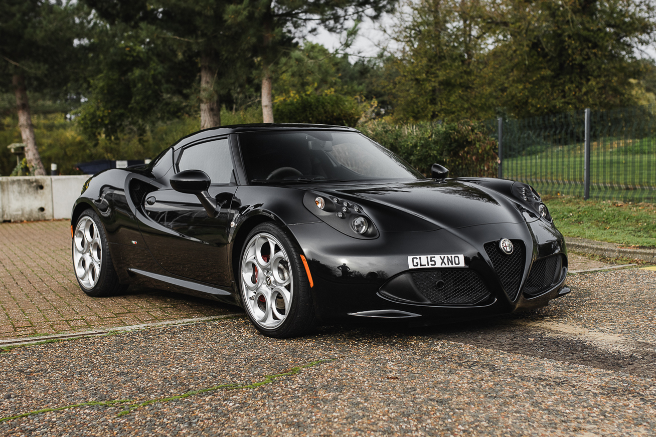 2015 ALFA ROMEO 4C