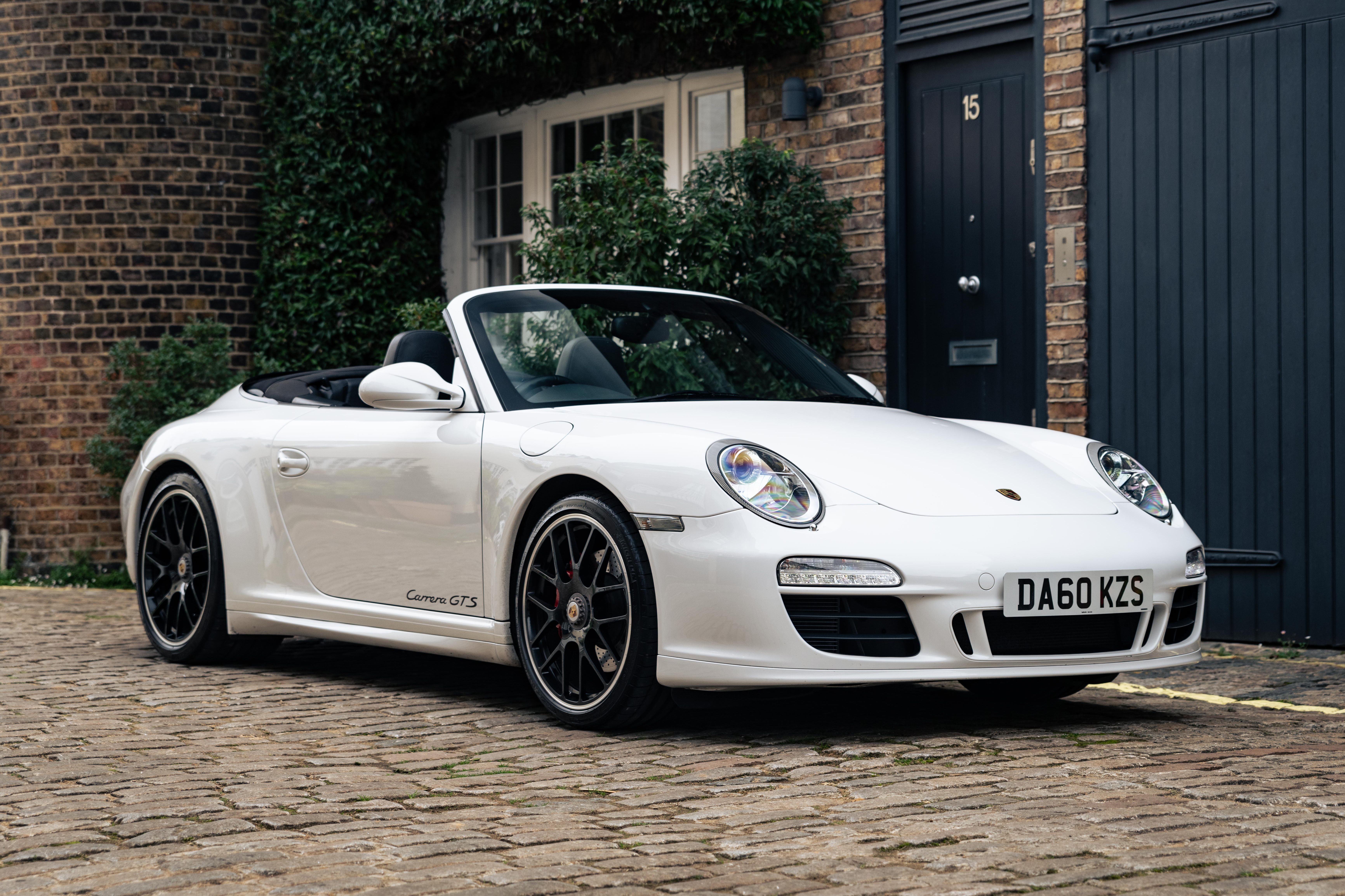 2011 PORSCHE 911 (997.2) CARRERA GTS CABRIOLET