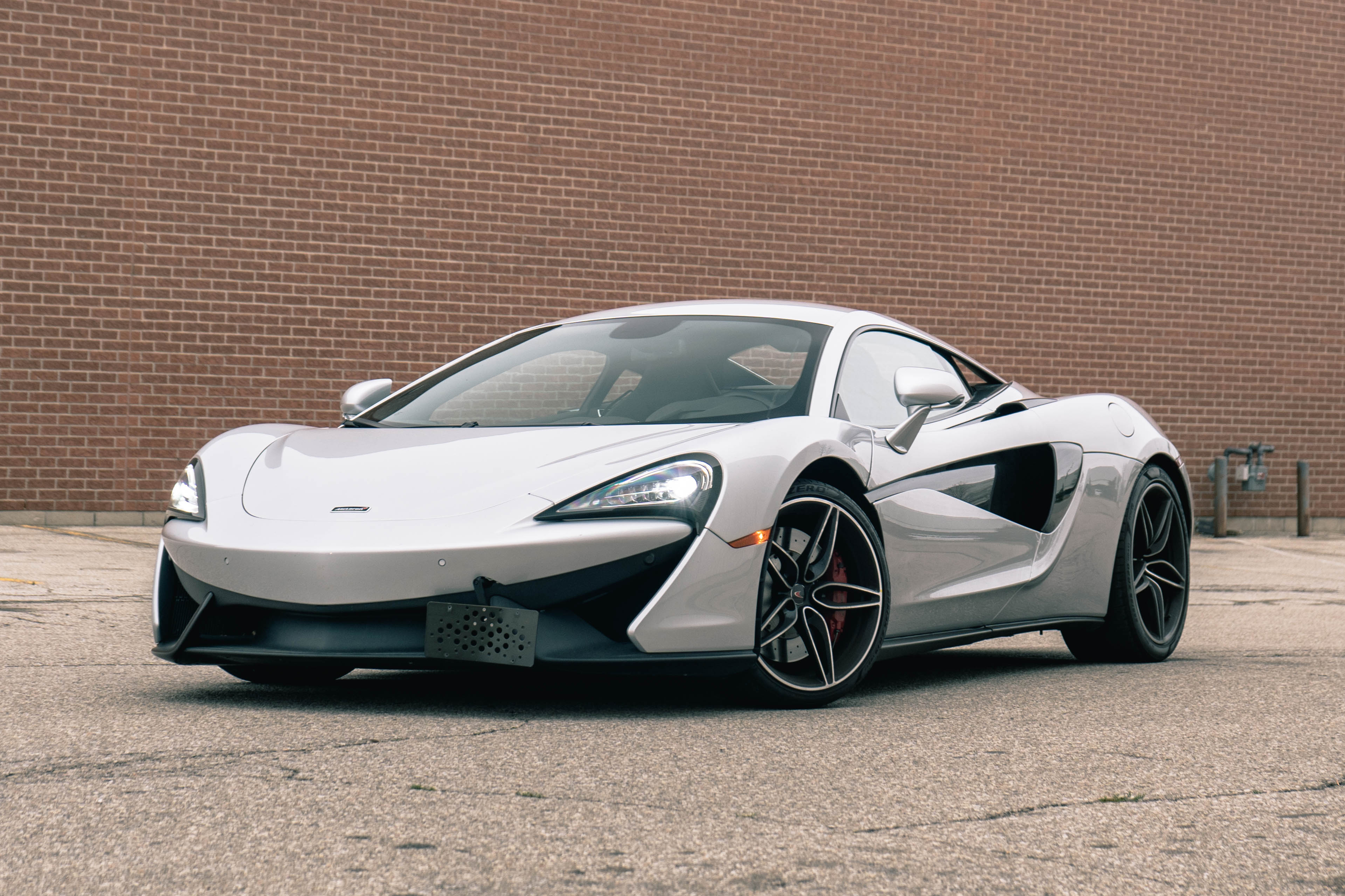 2017 MCLAREN 540C