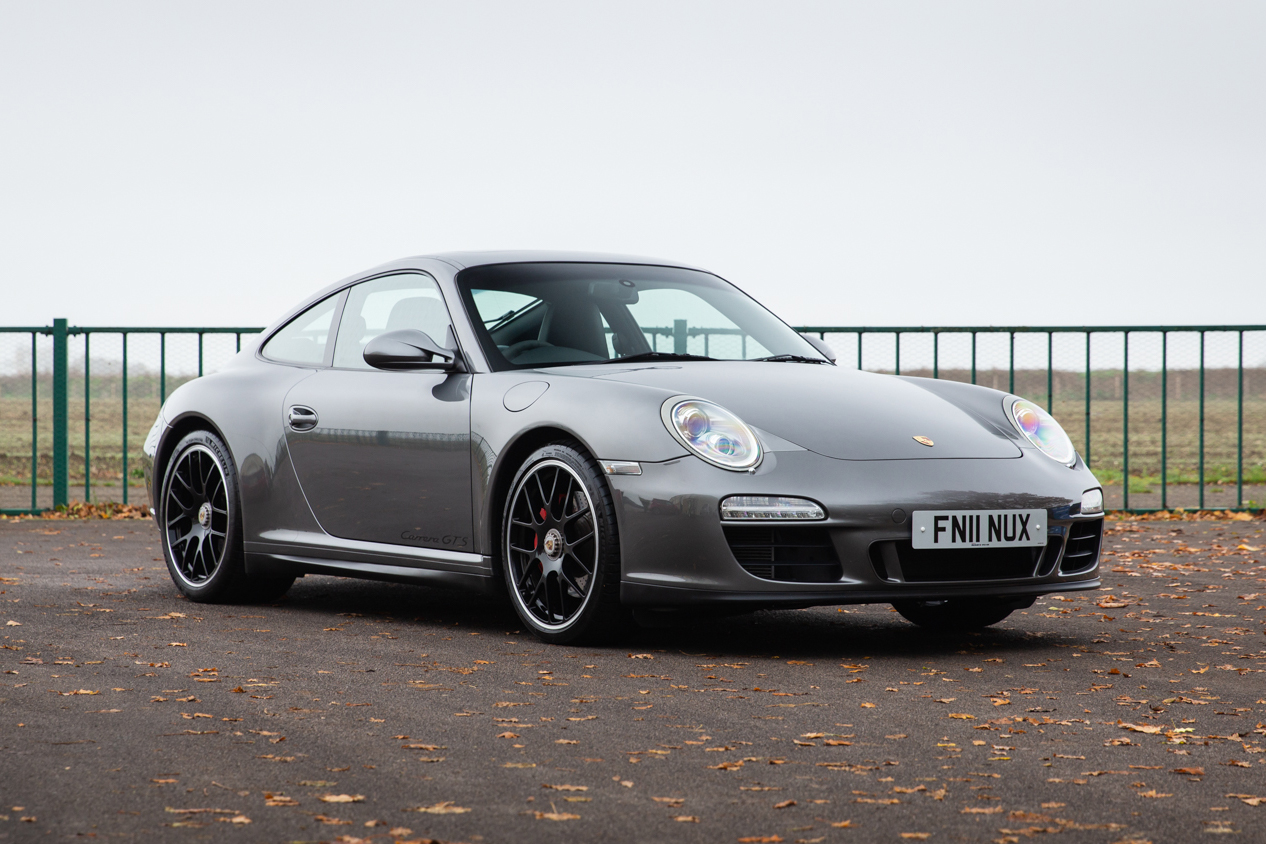 2011 PORSCHE 911 (997.2) CARRERA GTS