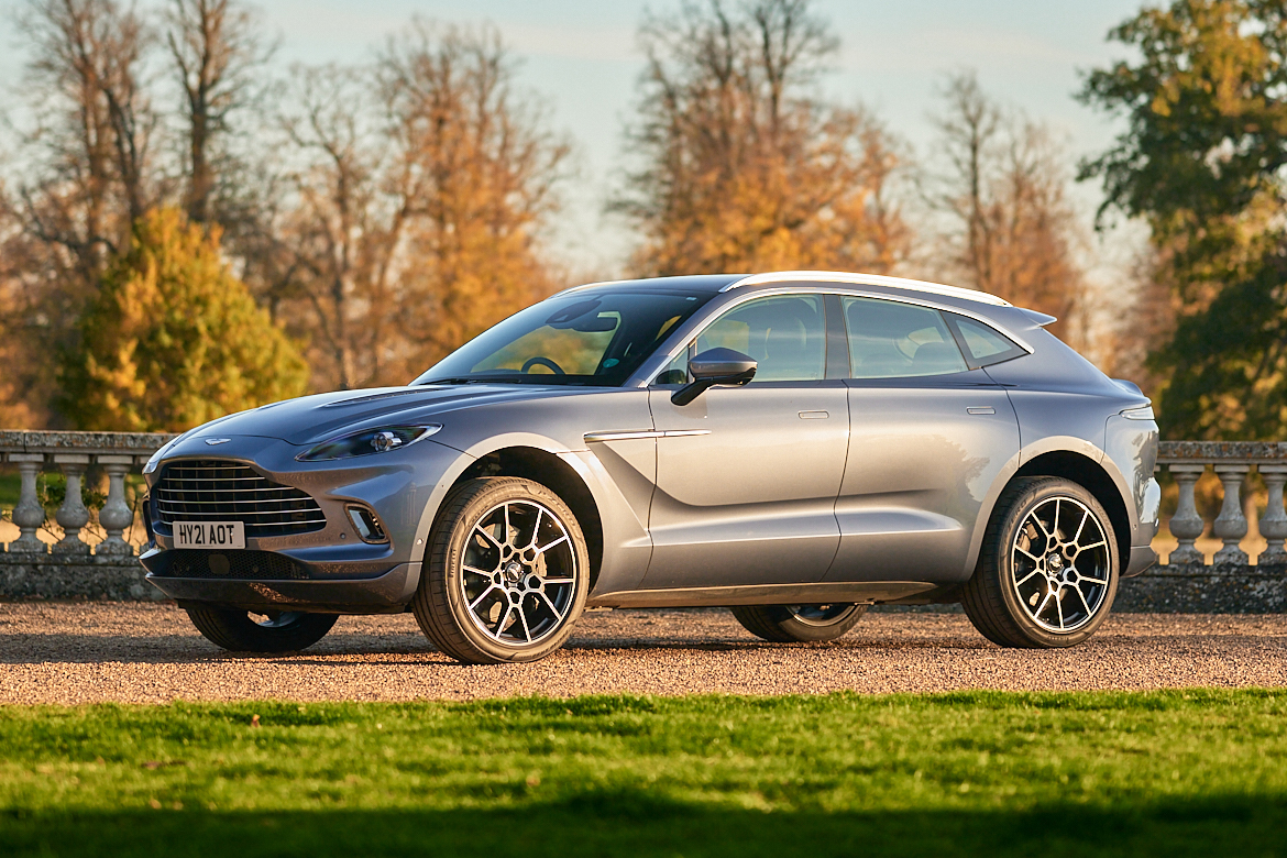 2021 ASTON MARTIN DBX