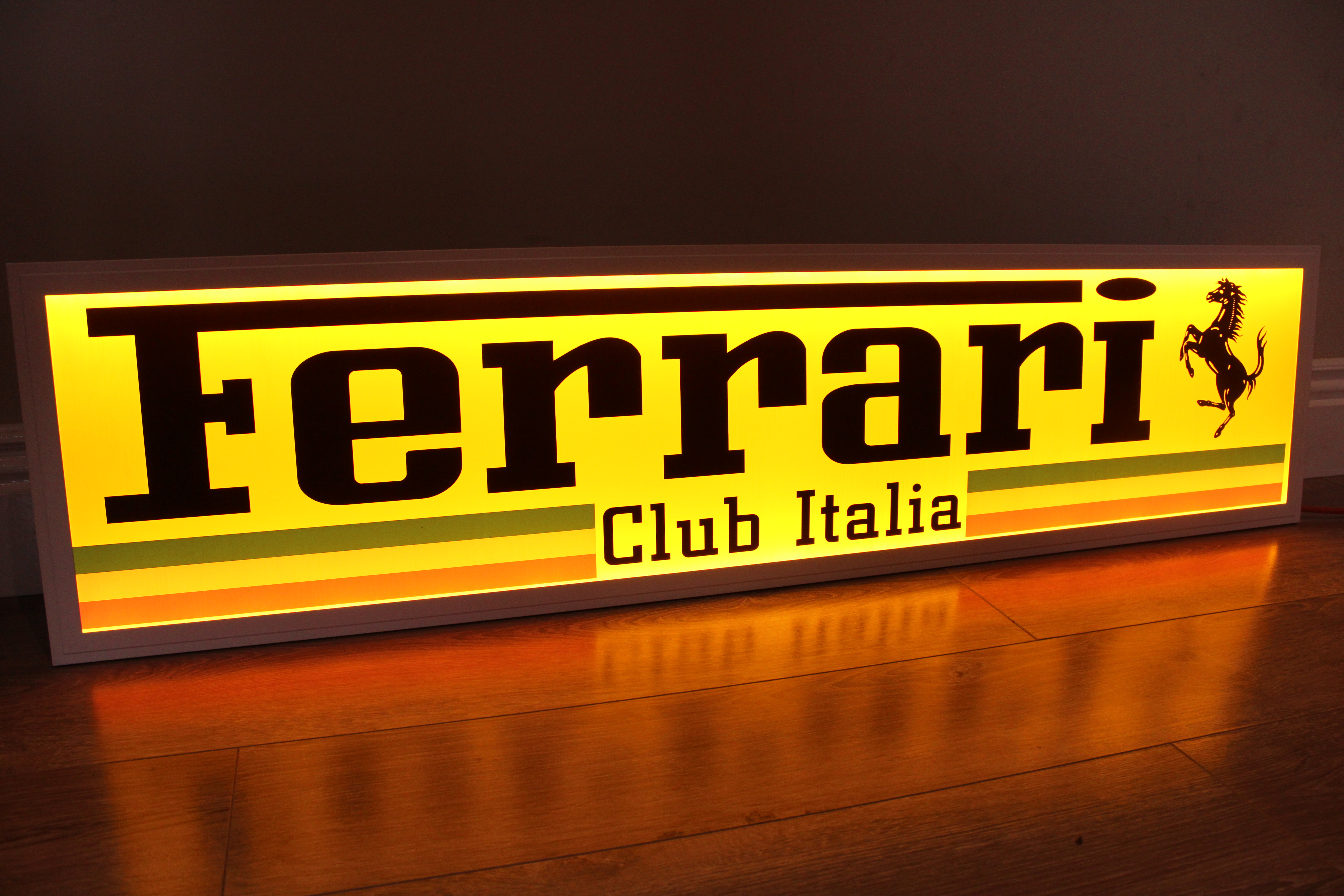 FERRARI CLUB ITALIA ILLUMINATED SIGN