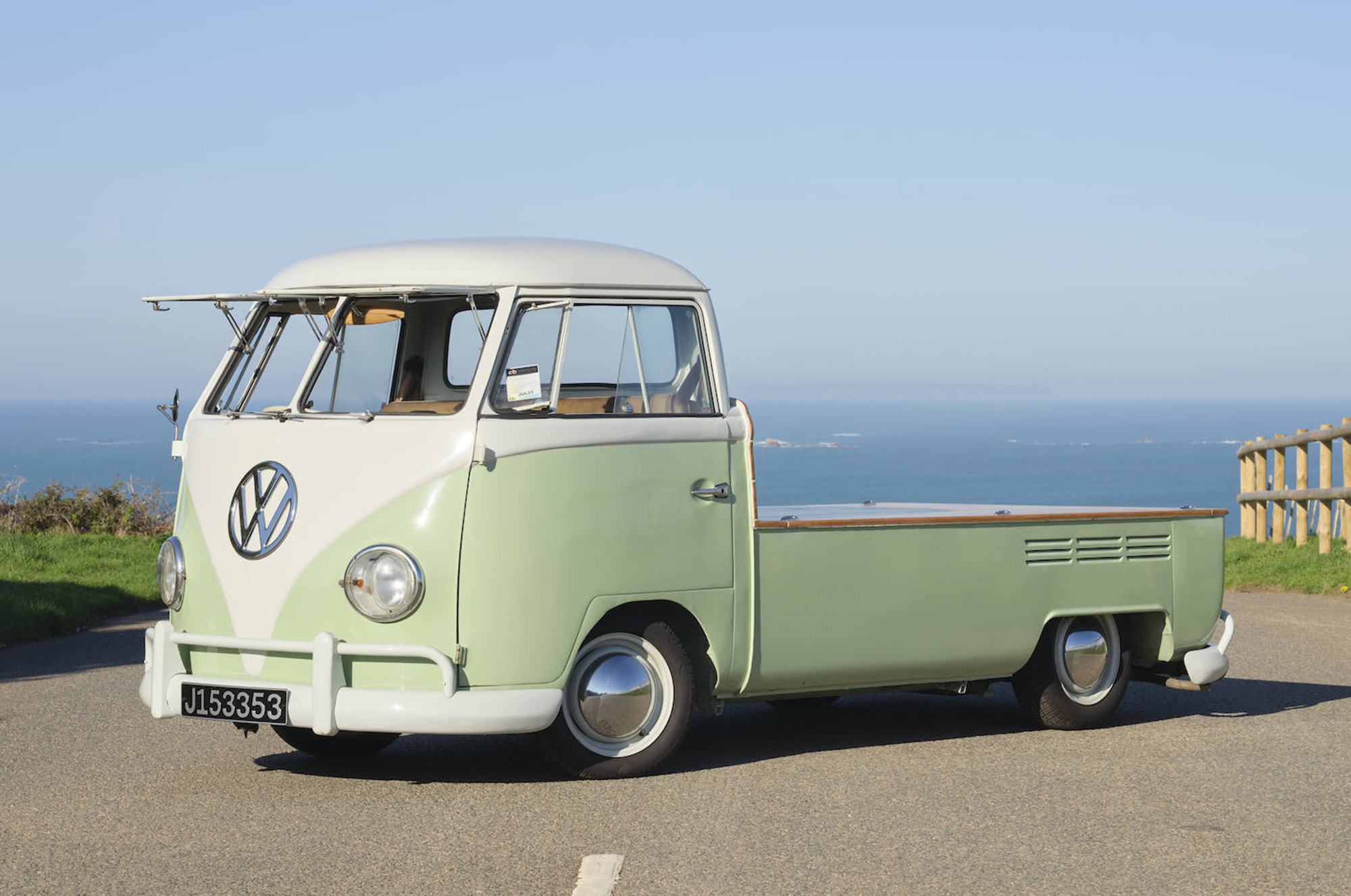 1974 VOLKSWAGEN TYPE 2 (T1) SPLITSCREEN SINGLE CAB