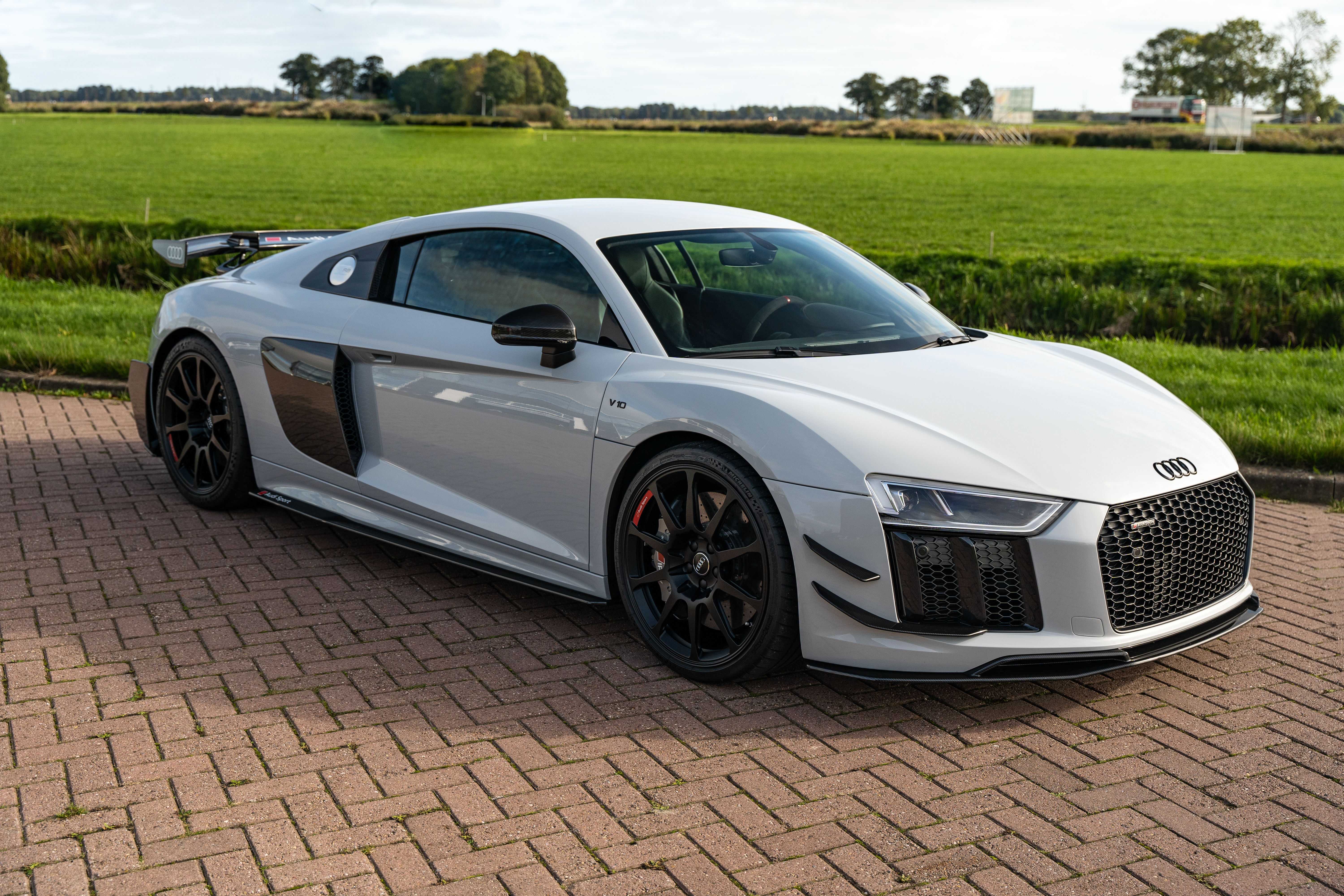 2018 AUDI R8 V10 PLUS ‘PERFORMANCE PARTS EDITION’