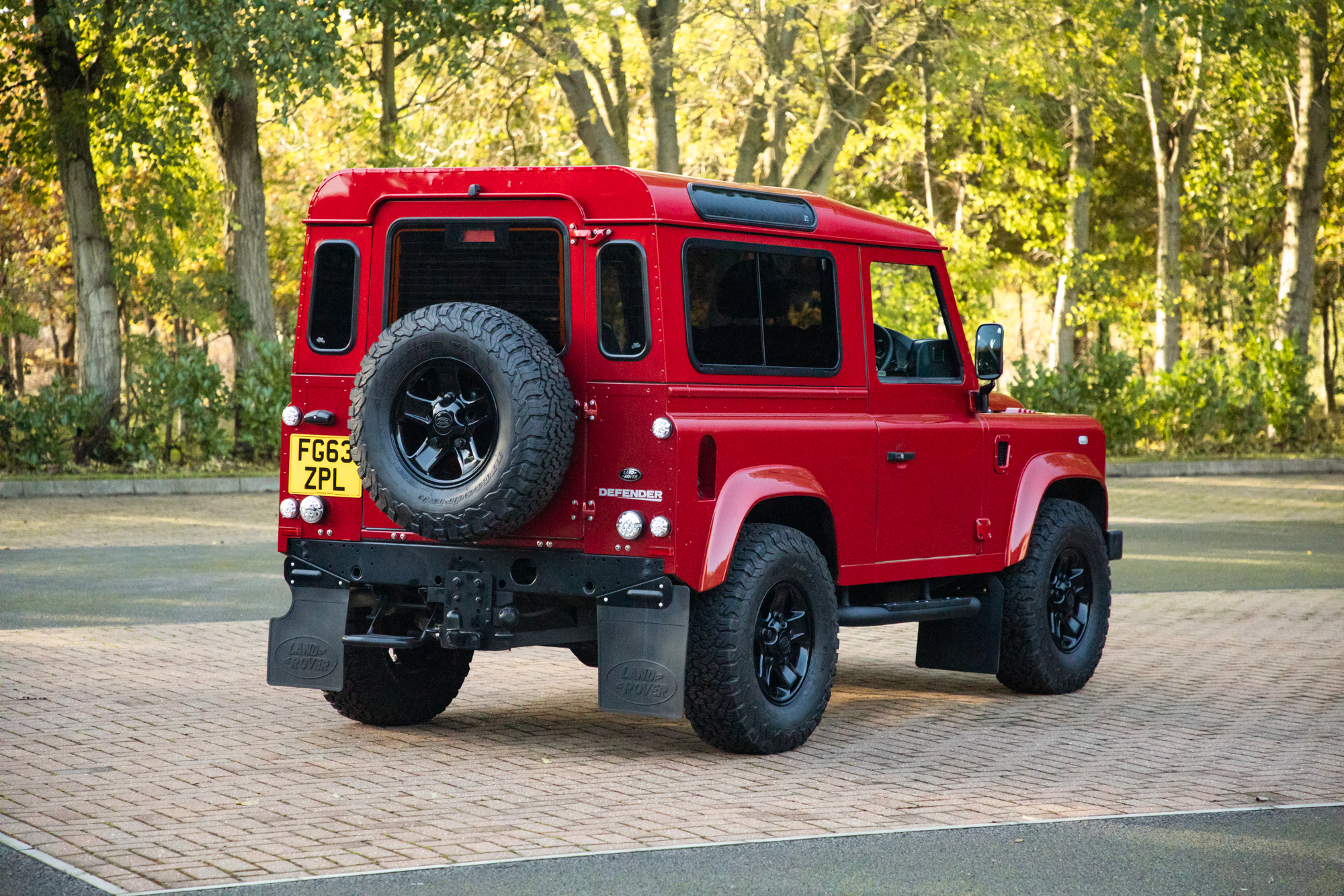 2013 LAND ROVER DEFENDER 90 XS - 11,069 MILES