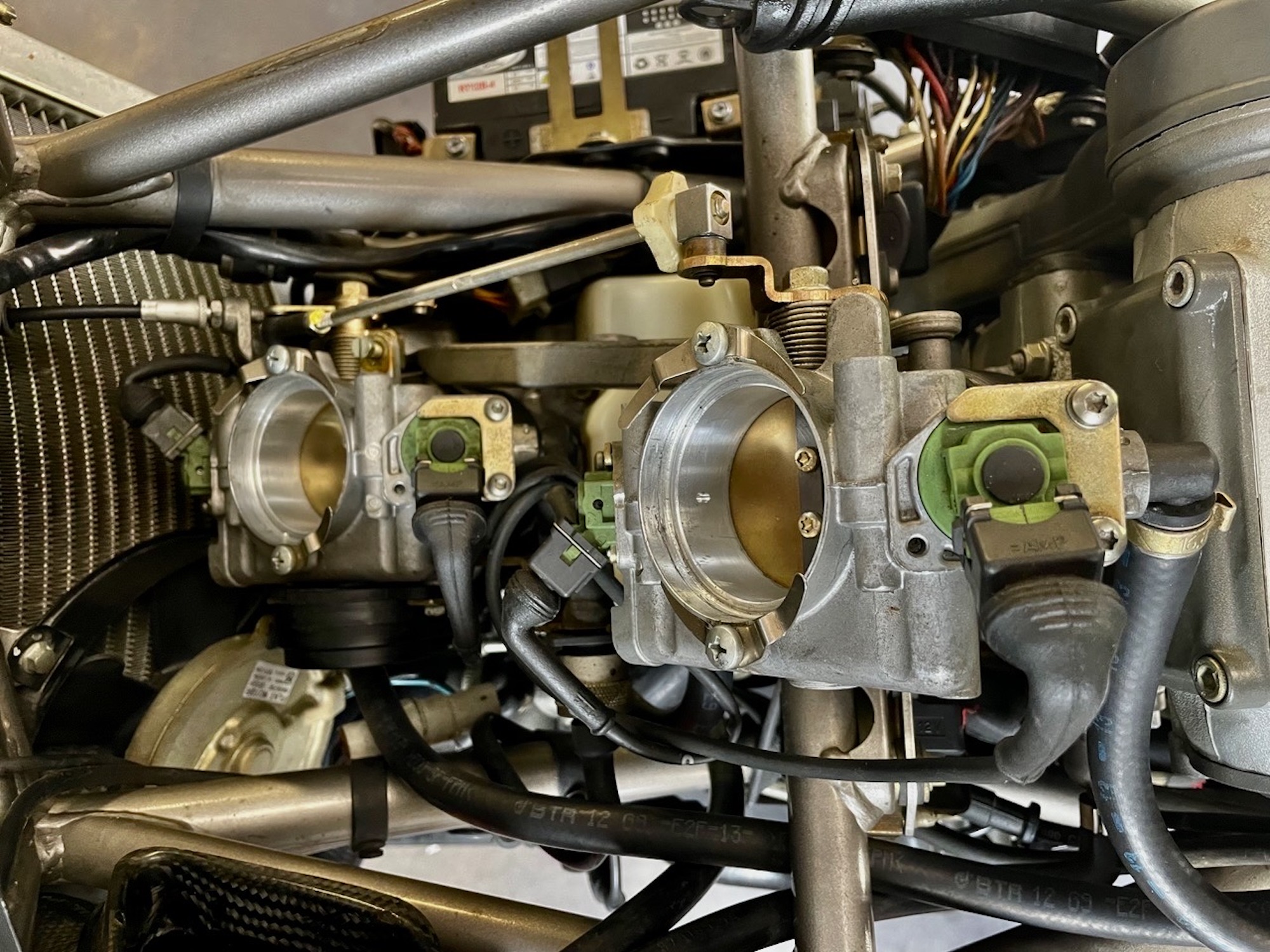 2000 DUCATI 996 SPS