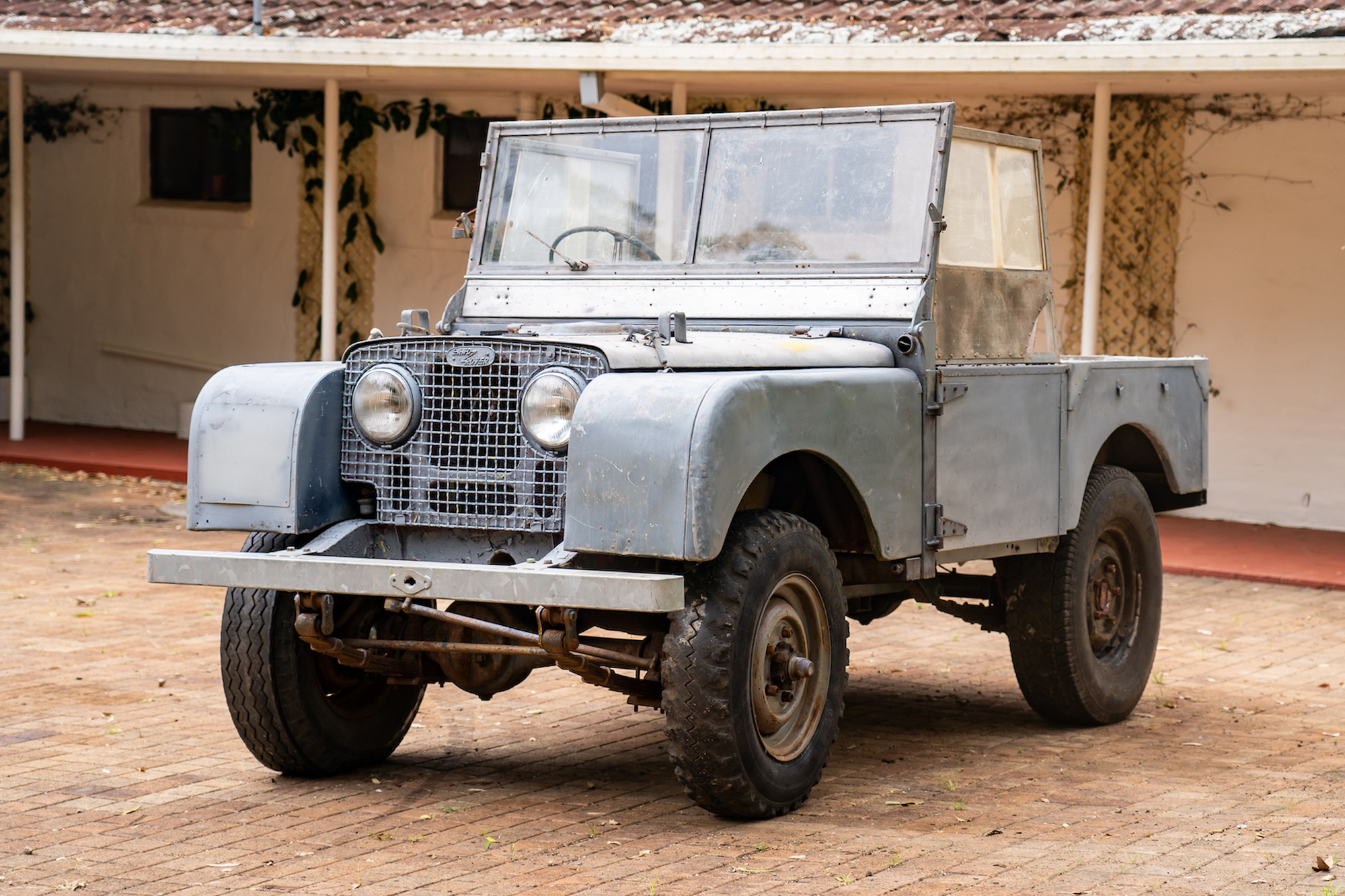 1950 LAND ROVER SERIES 1 80"