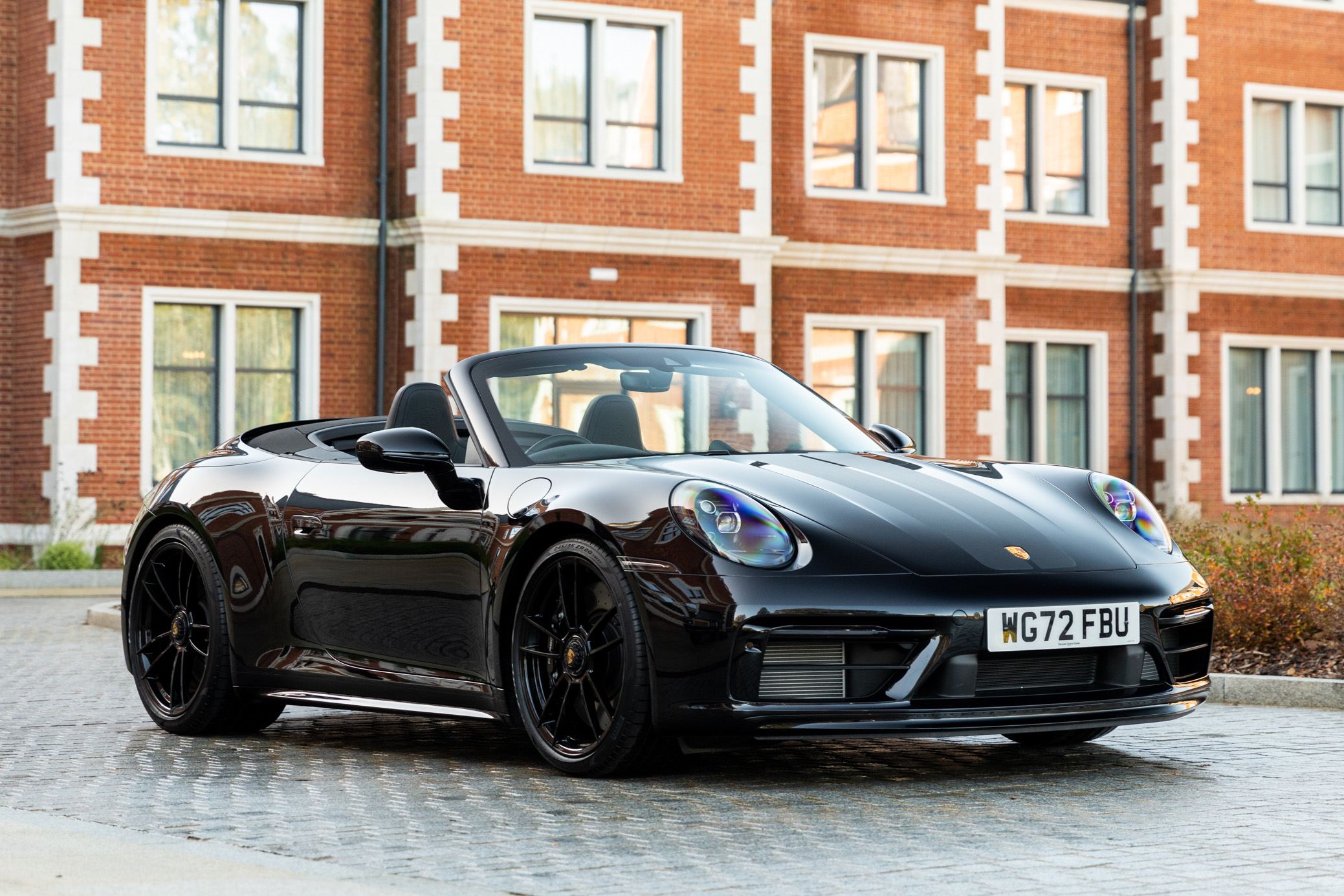 2022 PORSCHE 911 (992) CARRERA 4 GTS CABRIOLET - 31 MILES