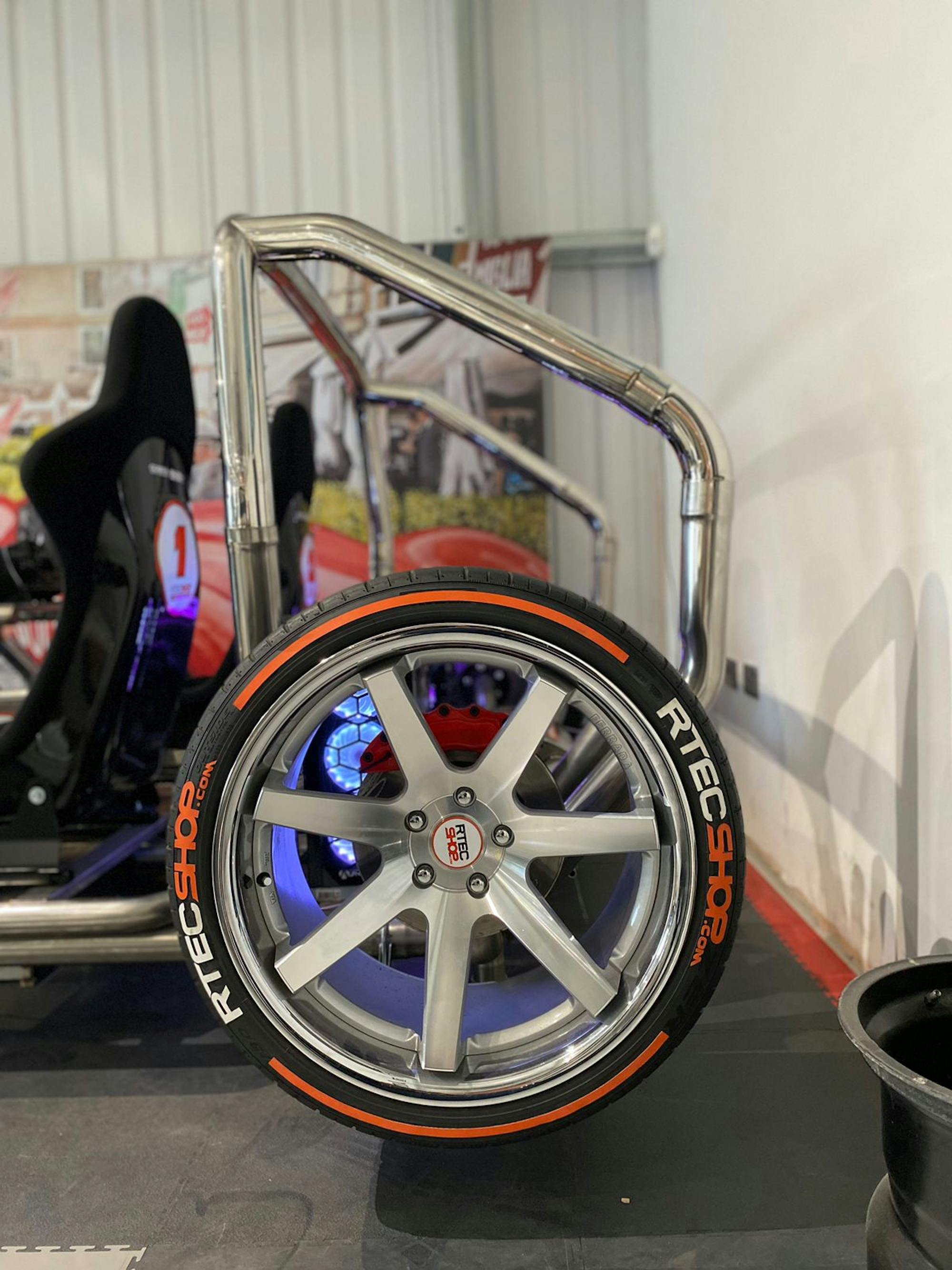 BESPOKE DUAL RACING SIMULATOR