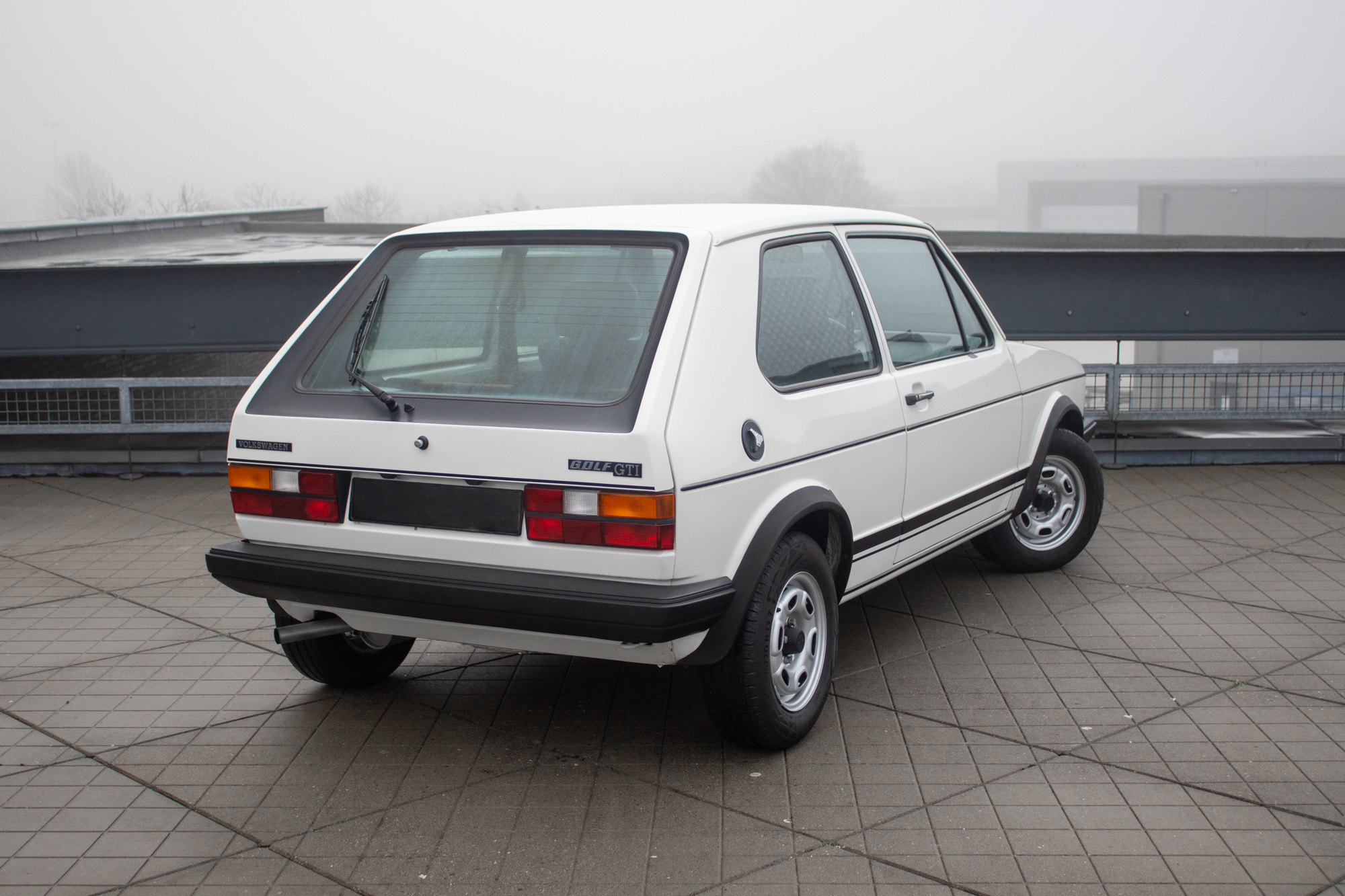 1981 VOLKSWAGEN GOLF (MK1) GTI