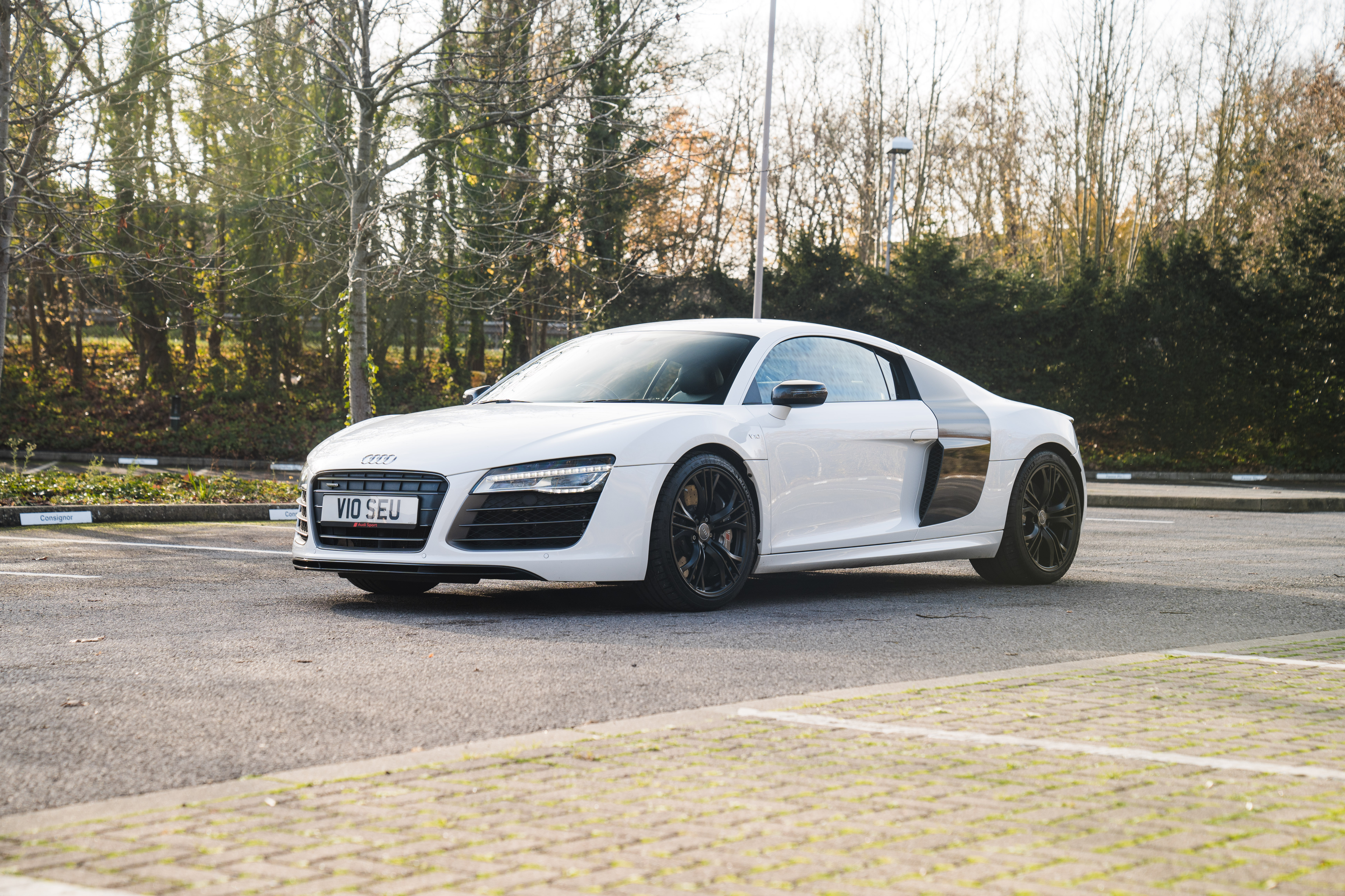 2014 AUDI R8 V10 PLUS
