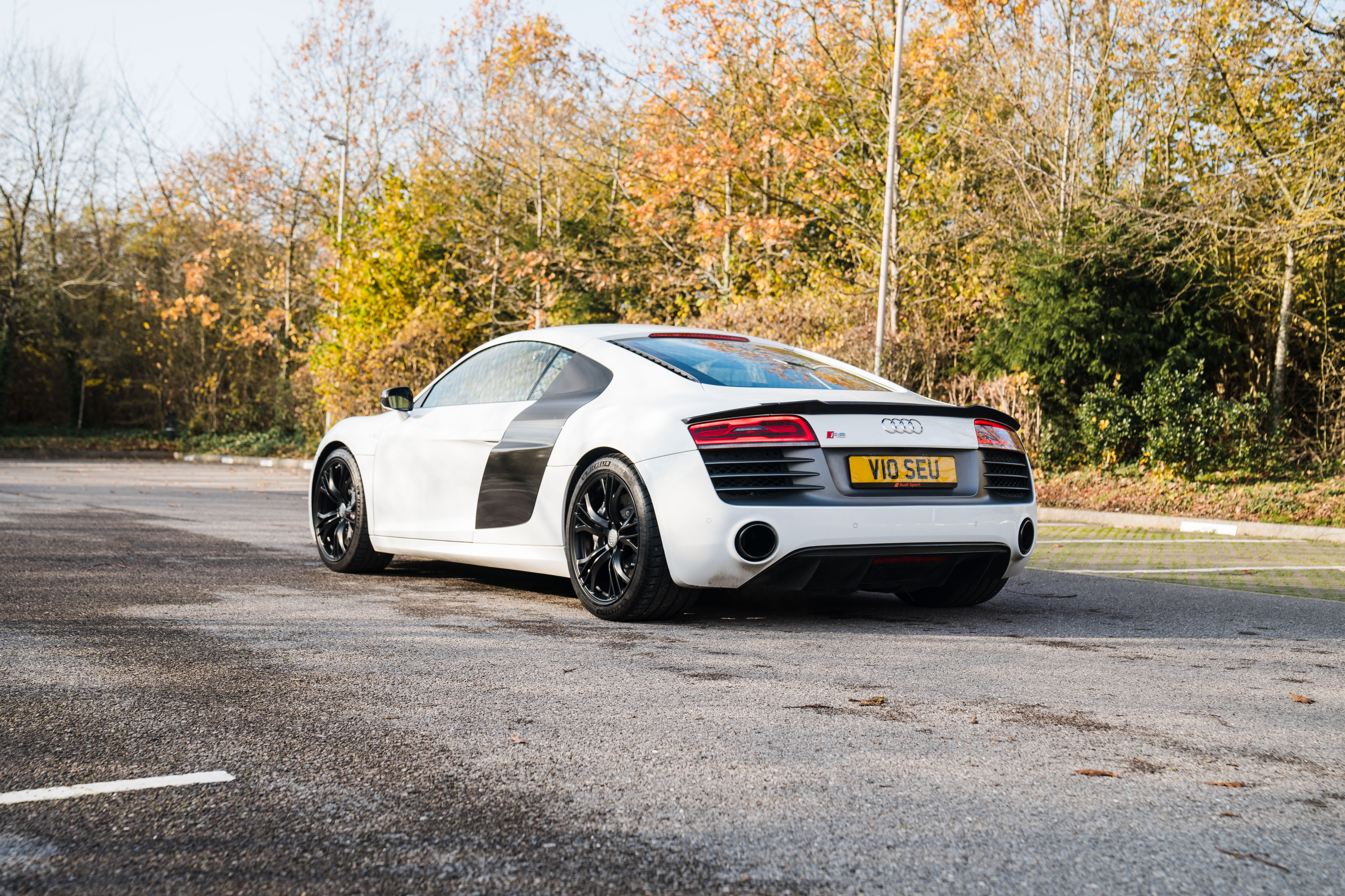 2014 AUDI R8 V10 PLUS