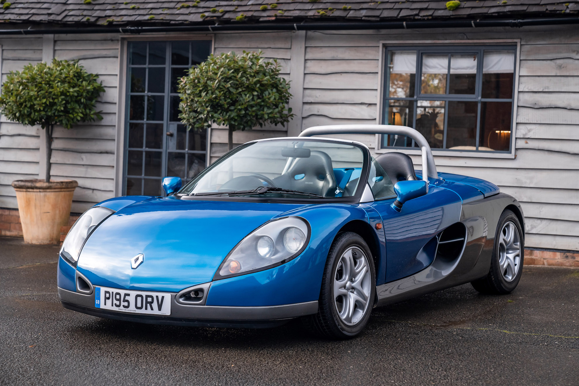 1997 RENAULT SPORT SPIDER - 5,187 MILES - EX RENAULT COLLECTION