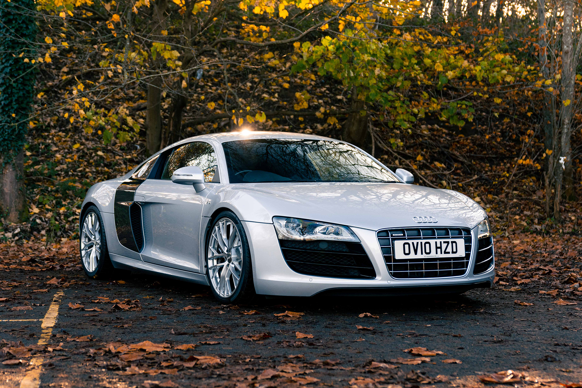 2010 AUDI R8 V10 - MANUAL