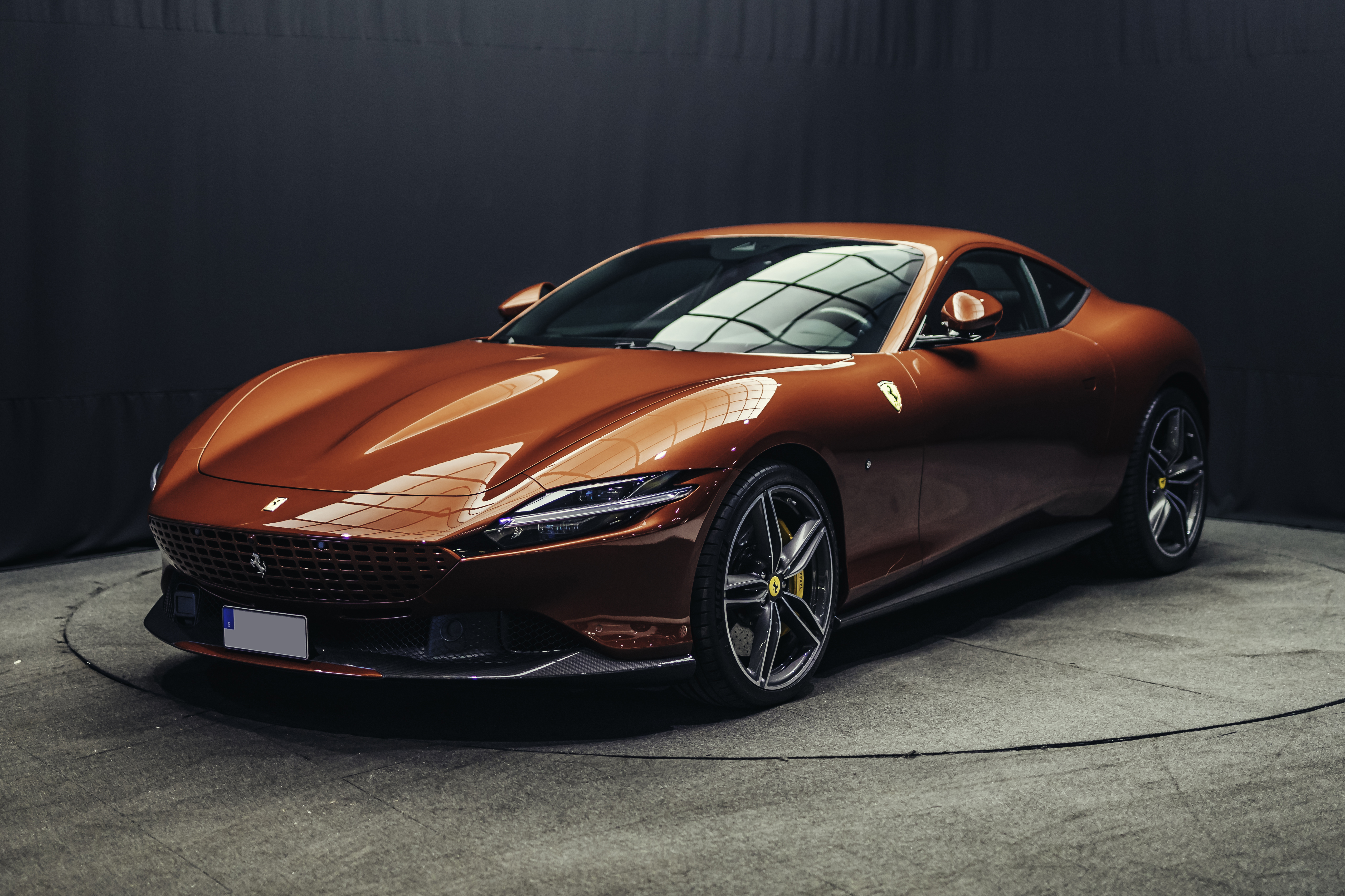 2021 FERRARI ROMA