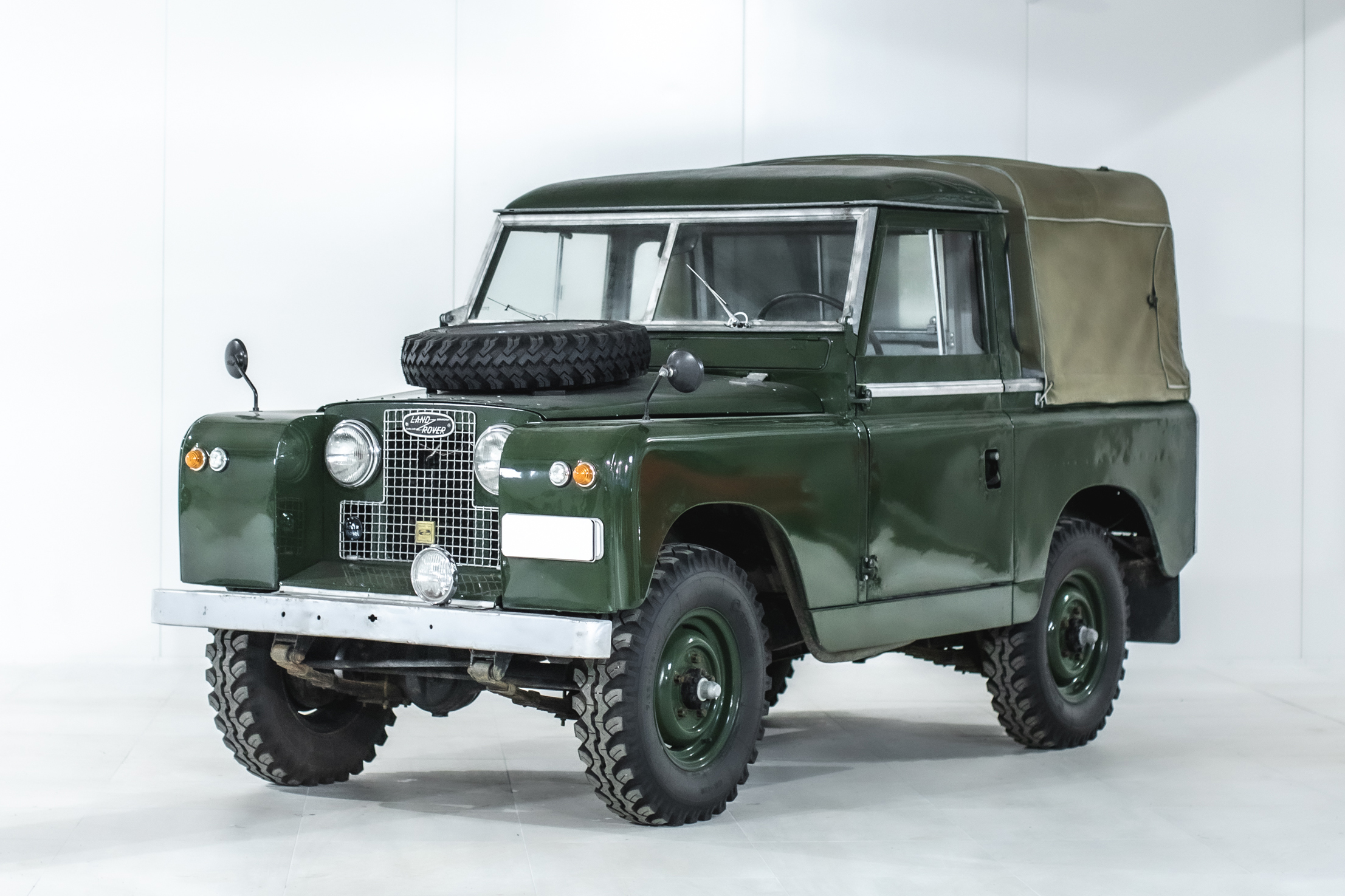 1960 LAND ROVER SERIES II 88" PICK UP