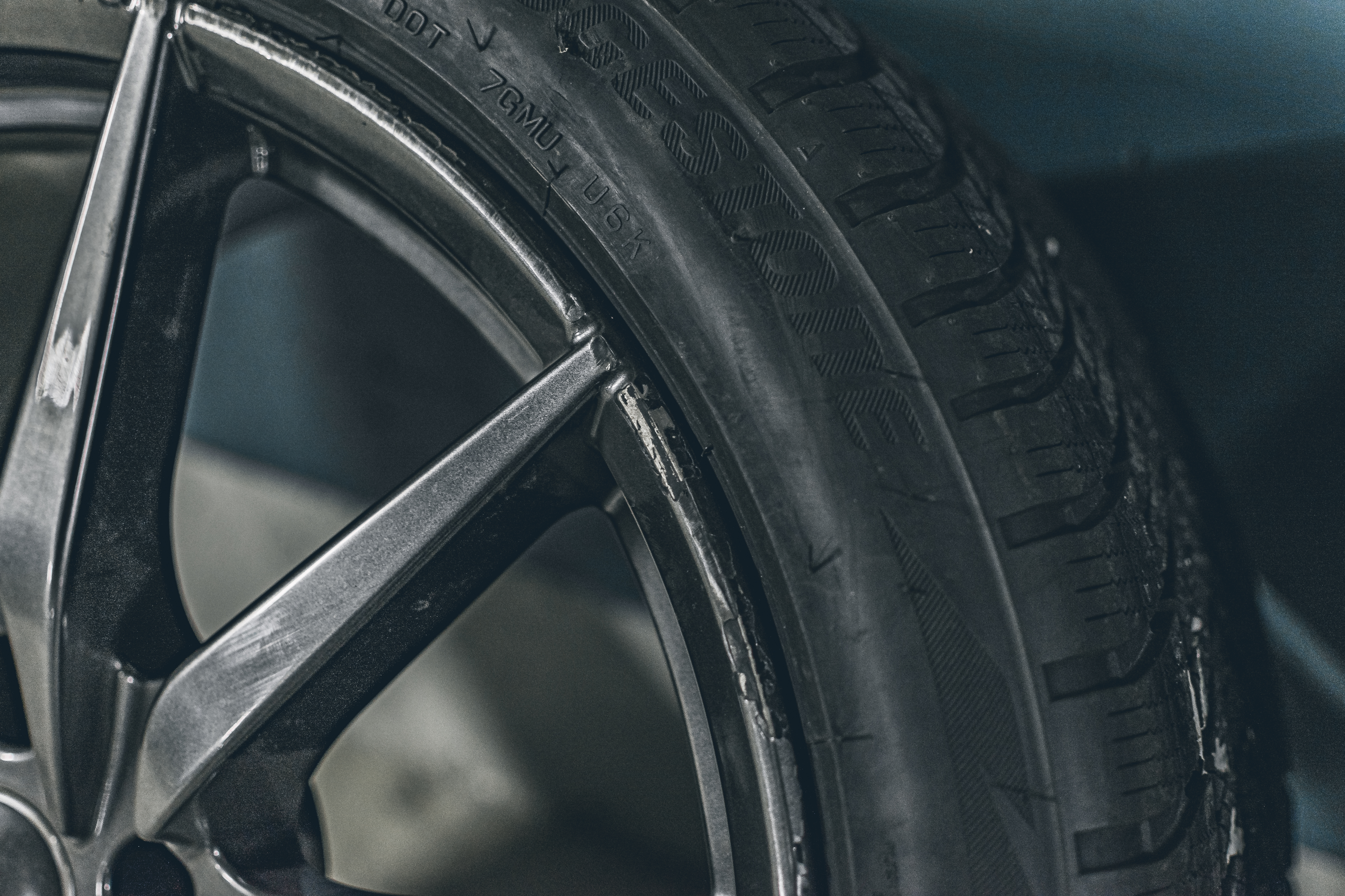 SET OF ASTON MARTIN DB11 WHEELS AND WINTER TYRES for sale by auction in