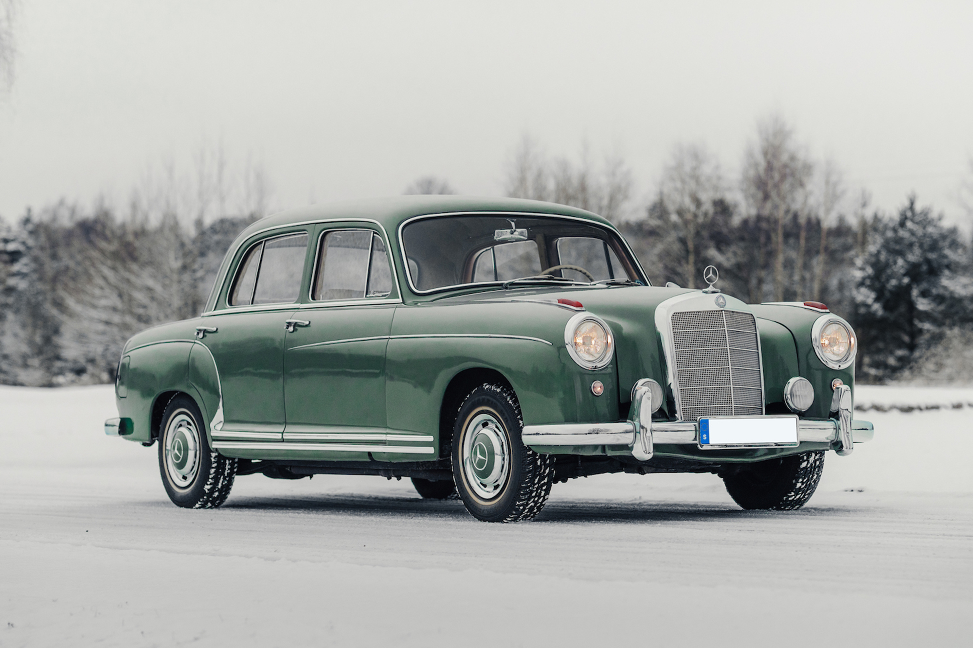 1958 MERCEDES-BENZ (W180) 220 S PONTON SALOON