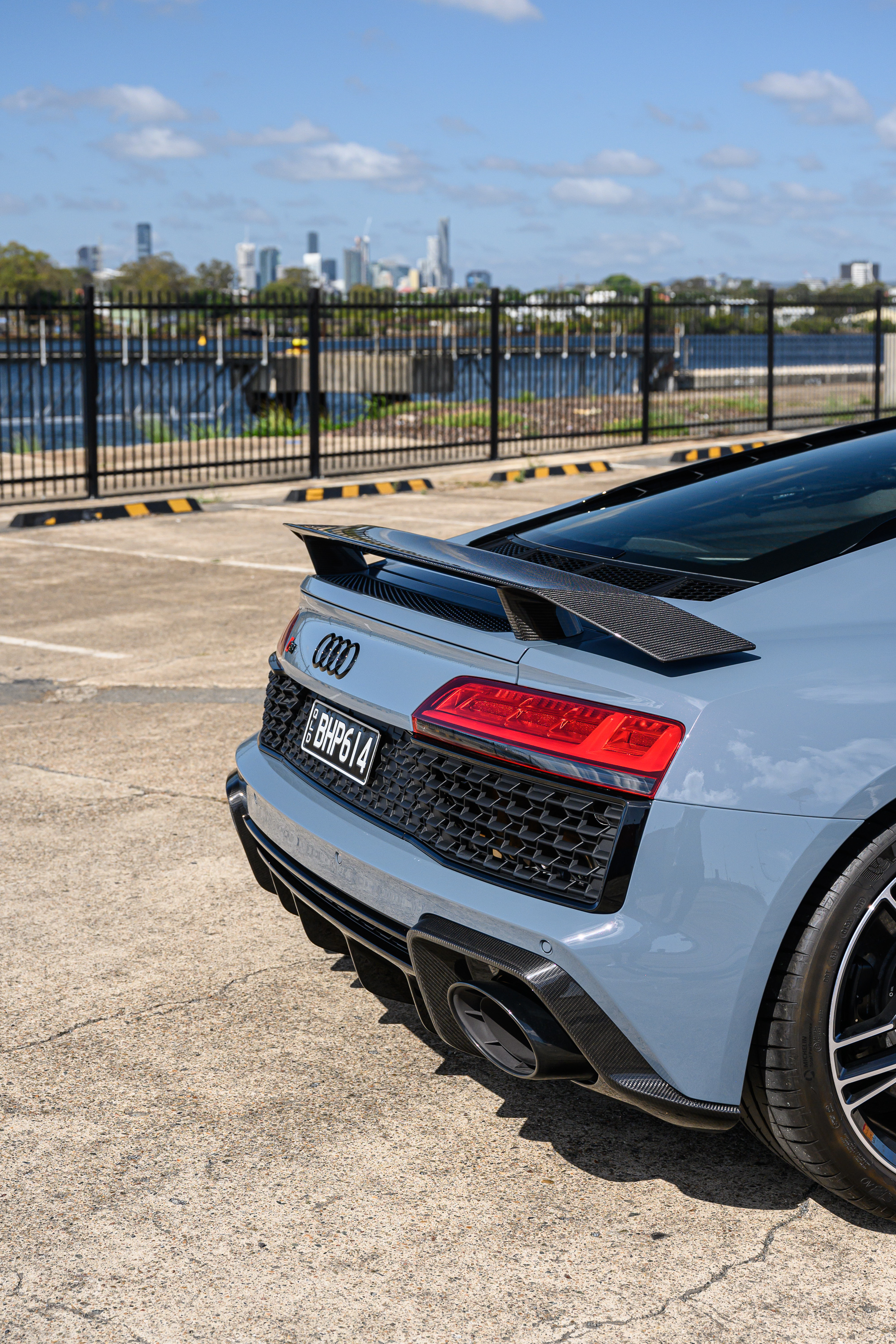 2020 AUDI R8 V10 PLUS - 2,420 KM
