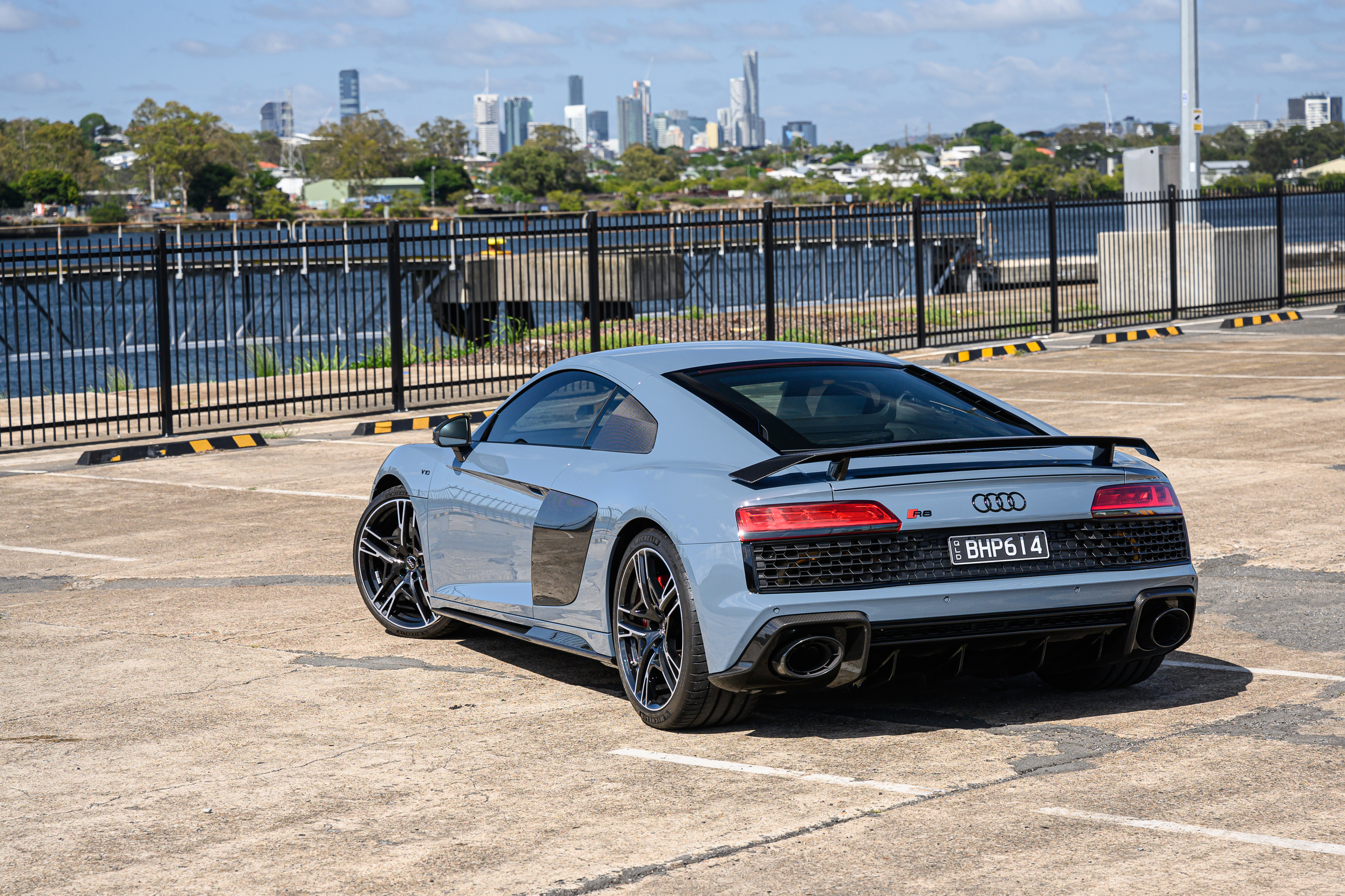 2020 AUDI R8 V10 PLUS - 2,420 KM