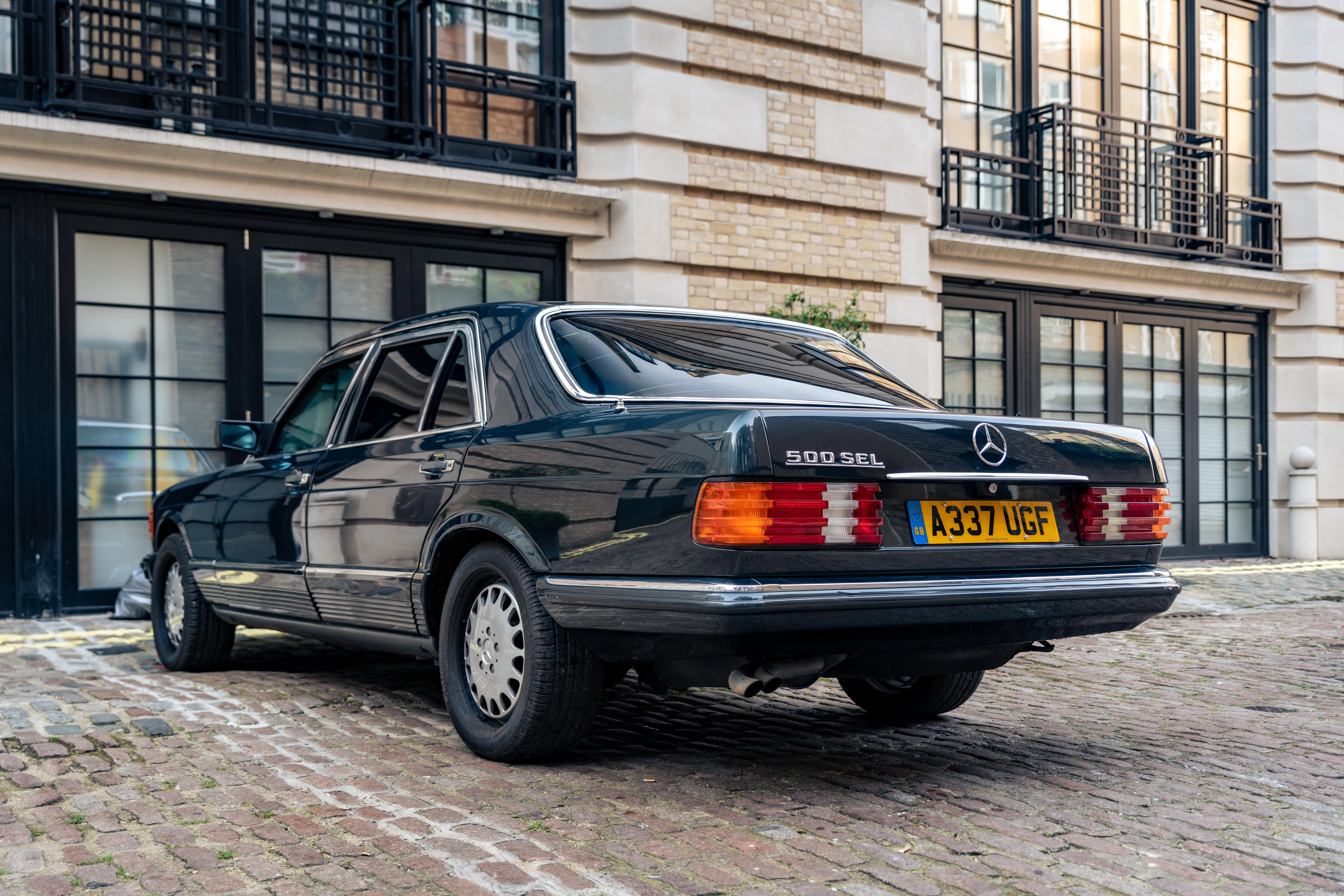 Mercedes Benz W126 500 Sel Cathedral Classics
