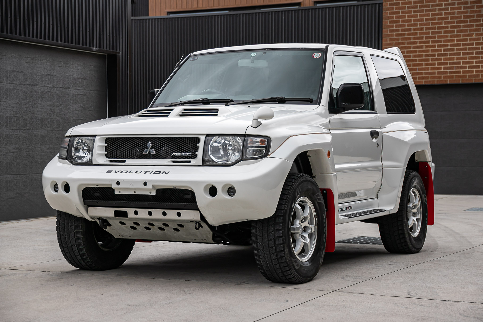 1997 MITSUBISHI PAJERO EVOLUTION - MANUAL For Sale By Auction In ...